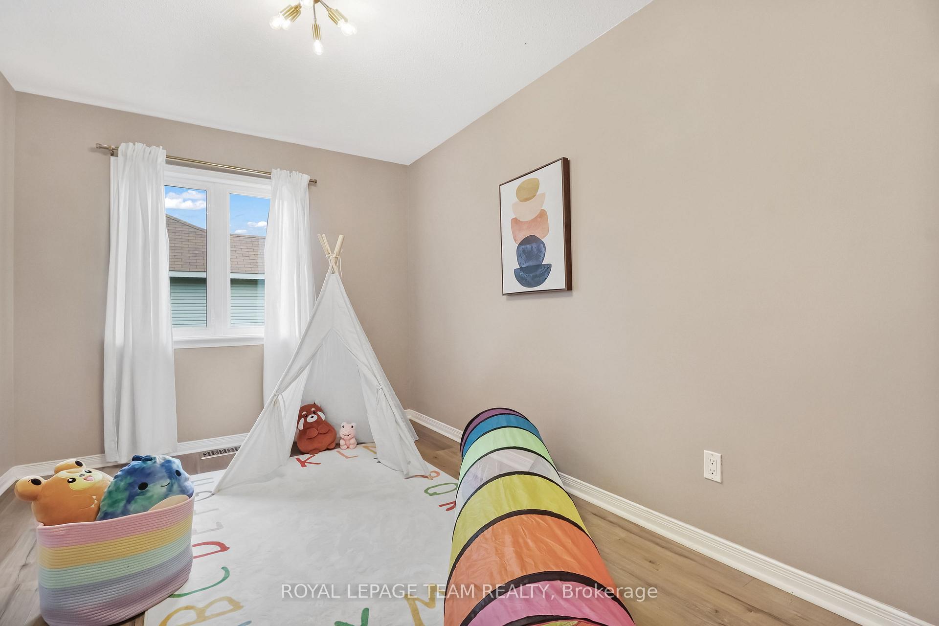 Photo 23 of 280 Keltie Private, Ottawa, Barrhaven - Longfields — HOMEH