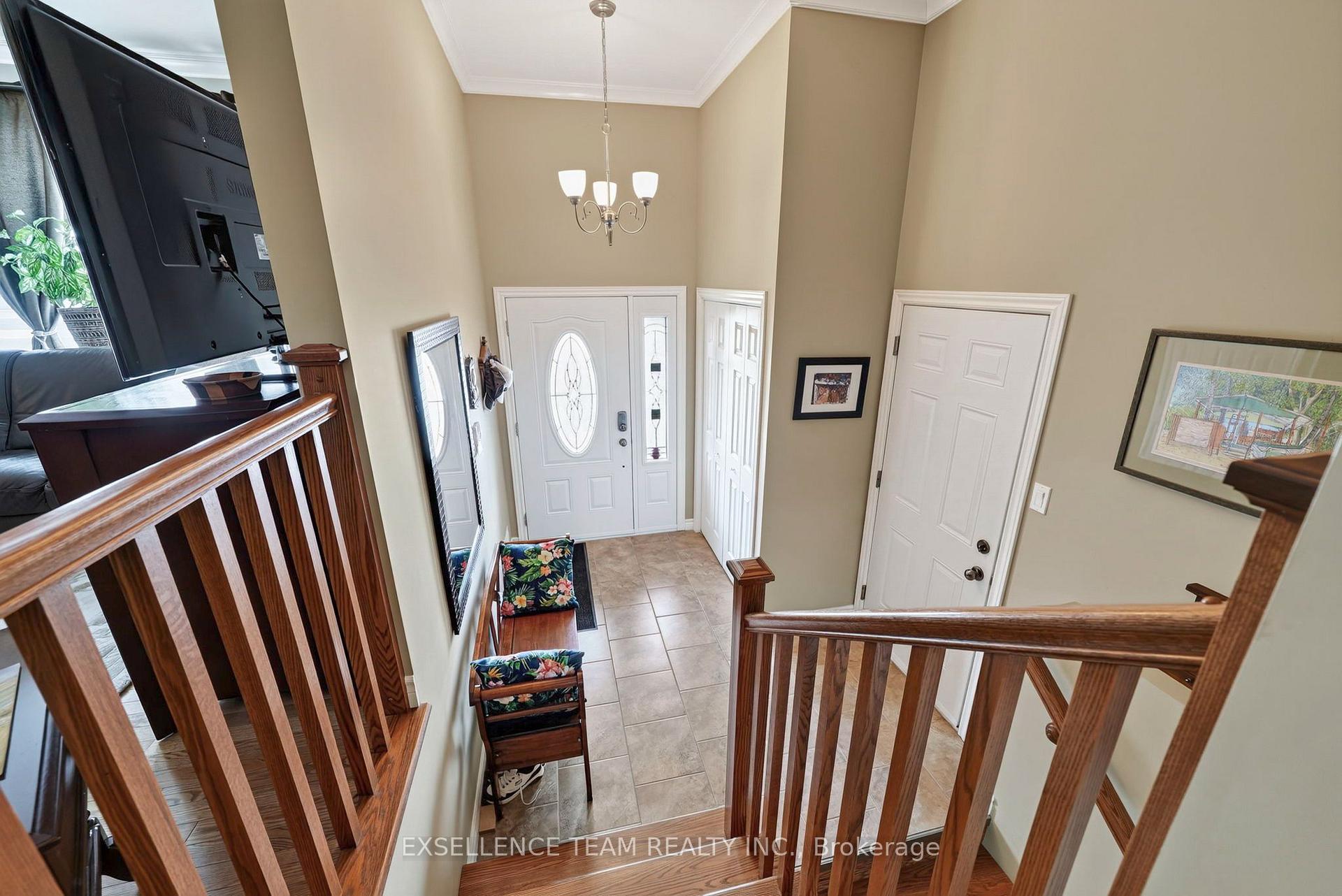 Photo 3 of 1159 Montreal Road, Cornwall, Cornwall — HOMEH