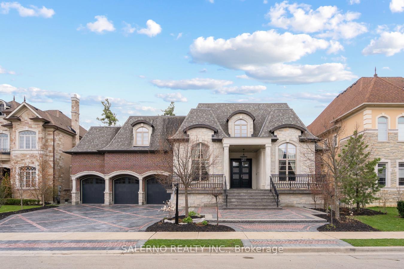 Photo 3 of 71 Grand Vellore Crescent, Vaughan, Vellore Village — HOMEH
