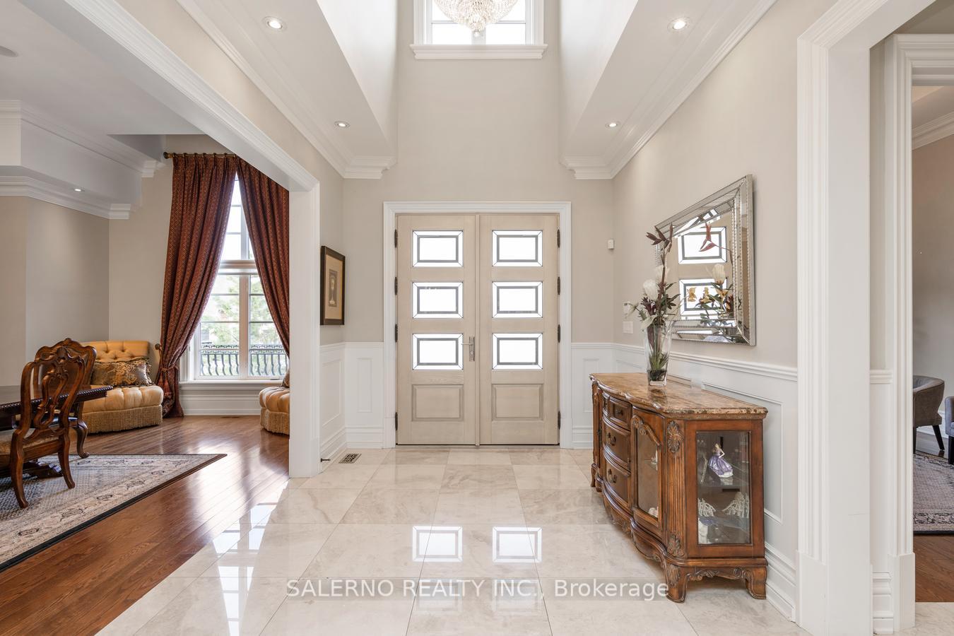 Photo 5 of 71 Grand Vellore Crescent, Vaughan, Vellore Village — HOMEH