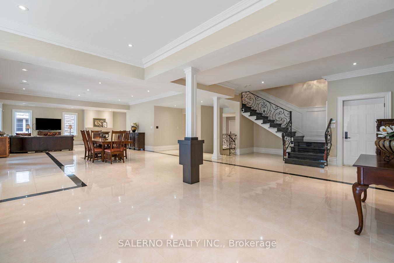 Photo 42 of 71 Grand Vellore Crescent, Vaughan, Vellore Village — HOMEH