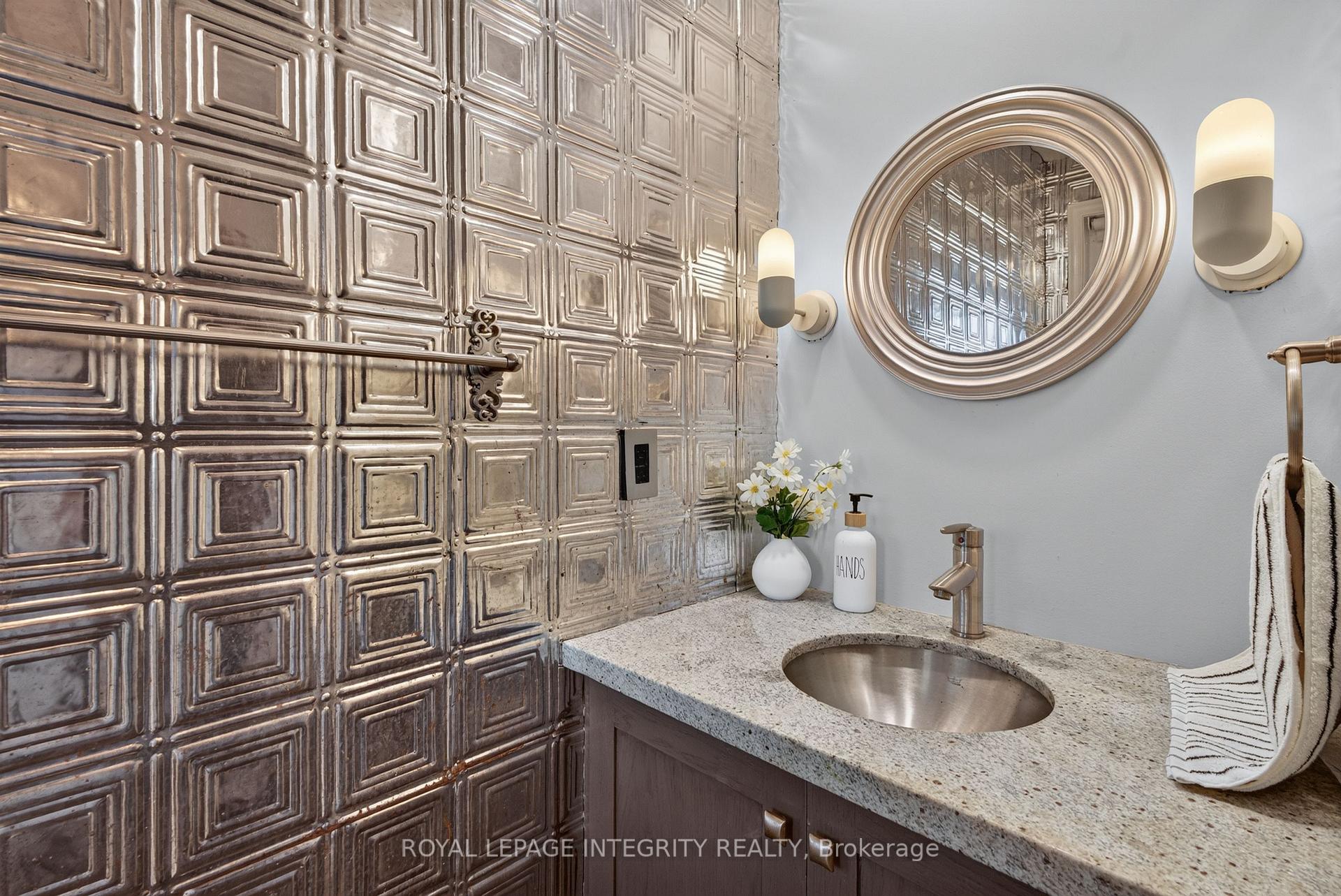 Photo 4 of 640 Kilbirnie Drive, Ottawa, Barrhaven - Stonebridge — HOMEH