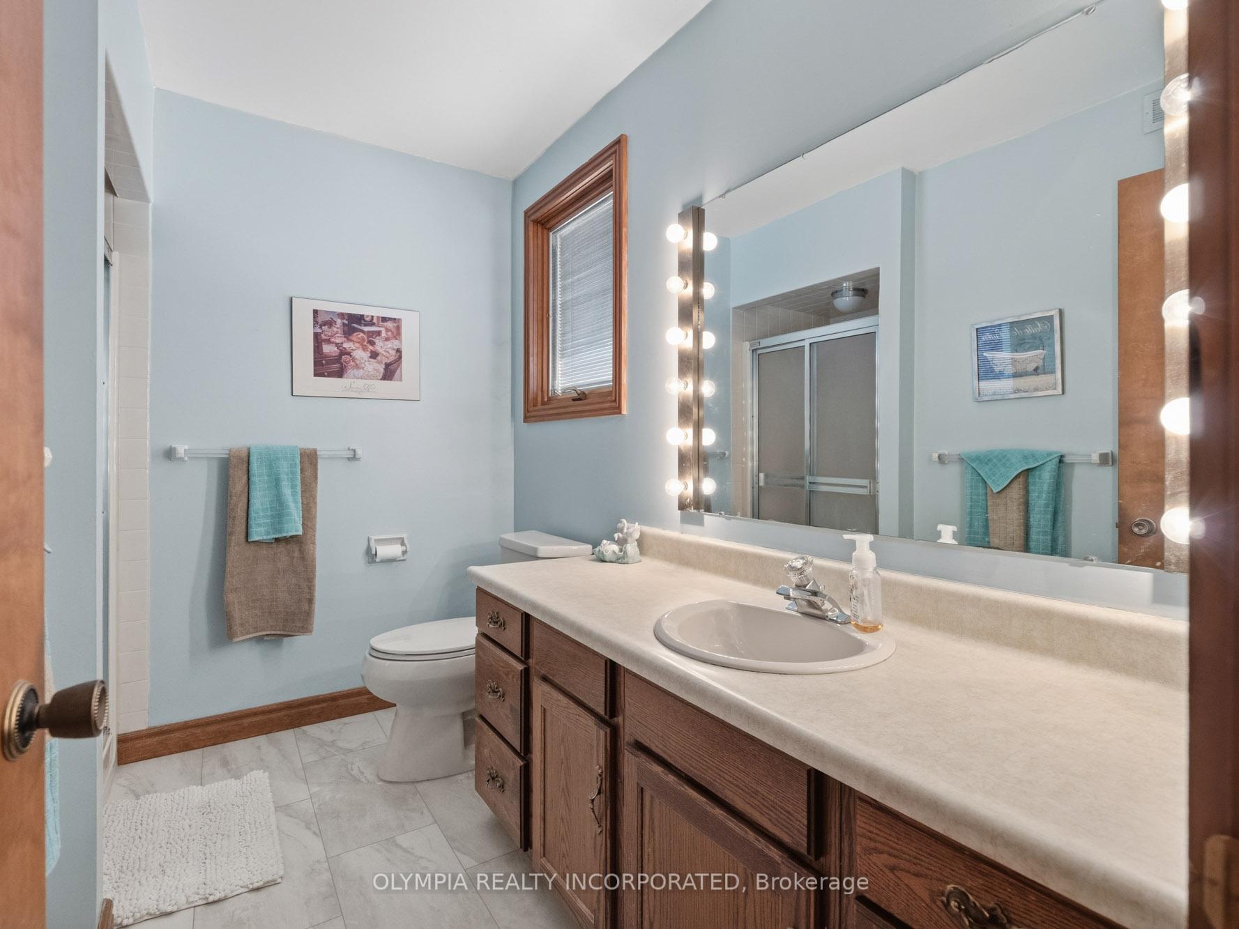 Photo 13 of 3640 Rapids View Drive, Niagara Falls, Chippawa — HOMEH