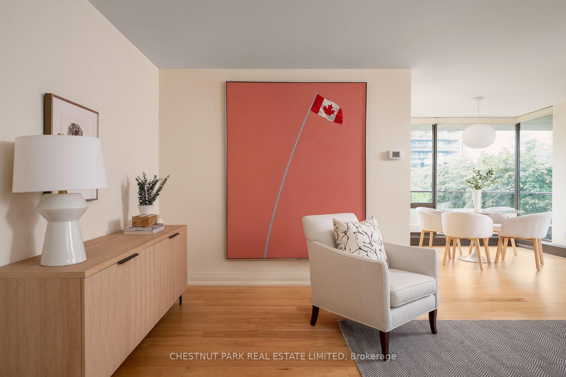Photo 7 of Unit 501, 10 Avoca Avenue, Toronto, Rosedale-Moore Park — HOMEH