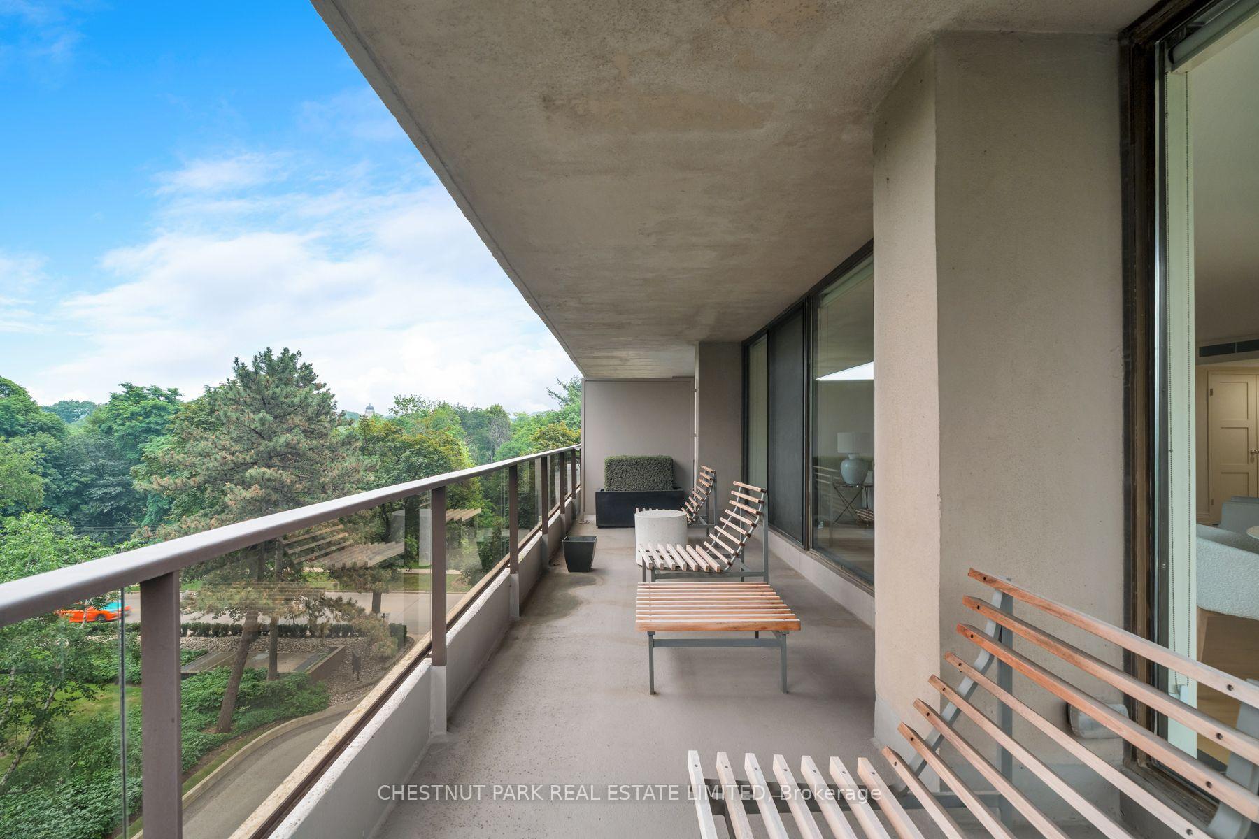 Photo 32 of Unit 501, 10 Avoca Avenue, Toronto, Rosedale-Moore Park — HOMEH