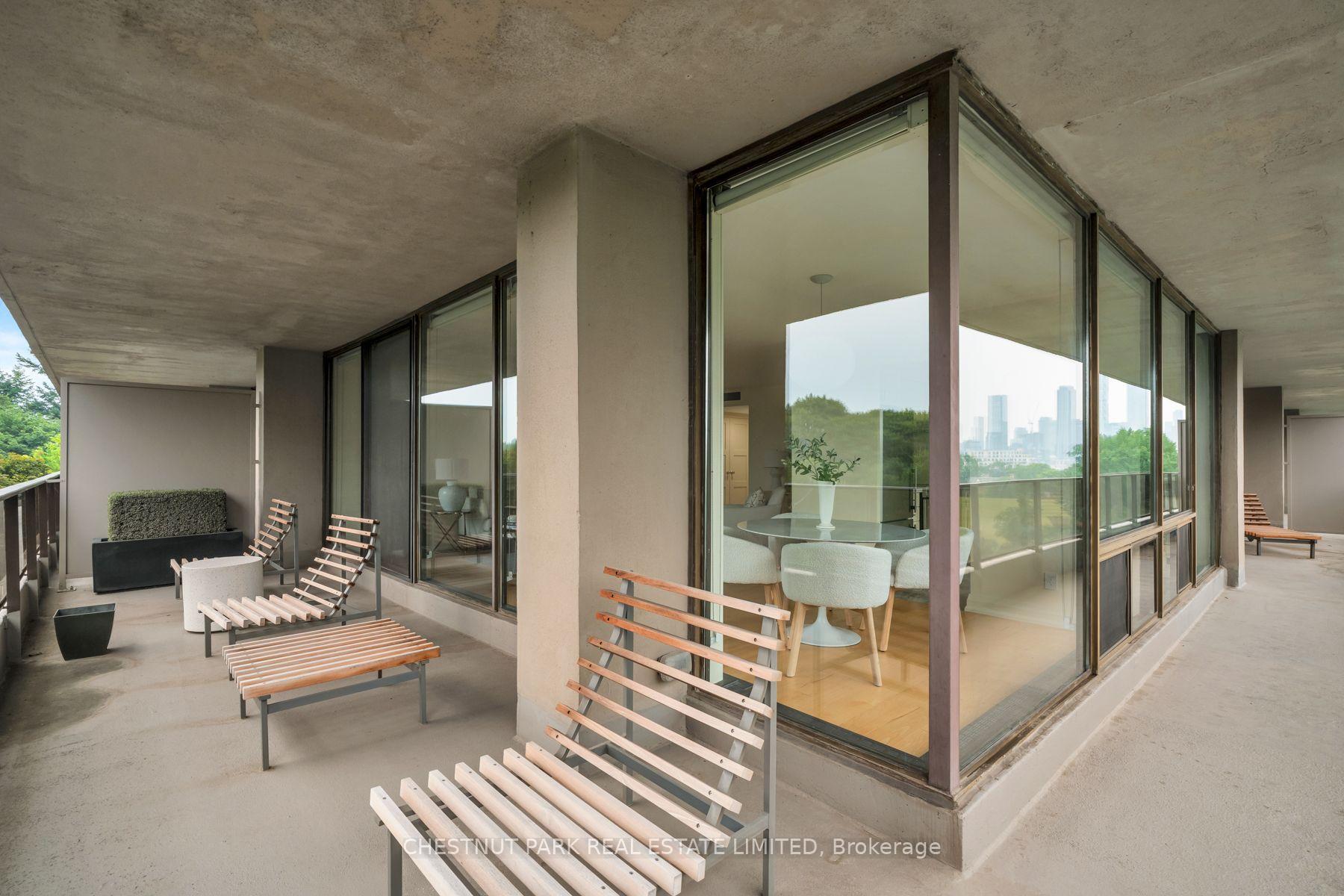 Photo 30 of Unit 501, 10 Avoca Avenue, Toronto, Rosedale-Moore Park — HOMEH