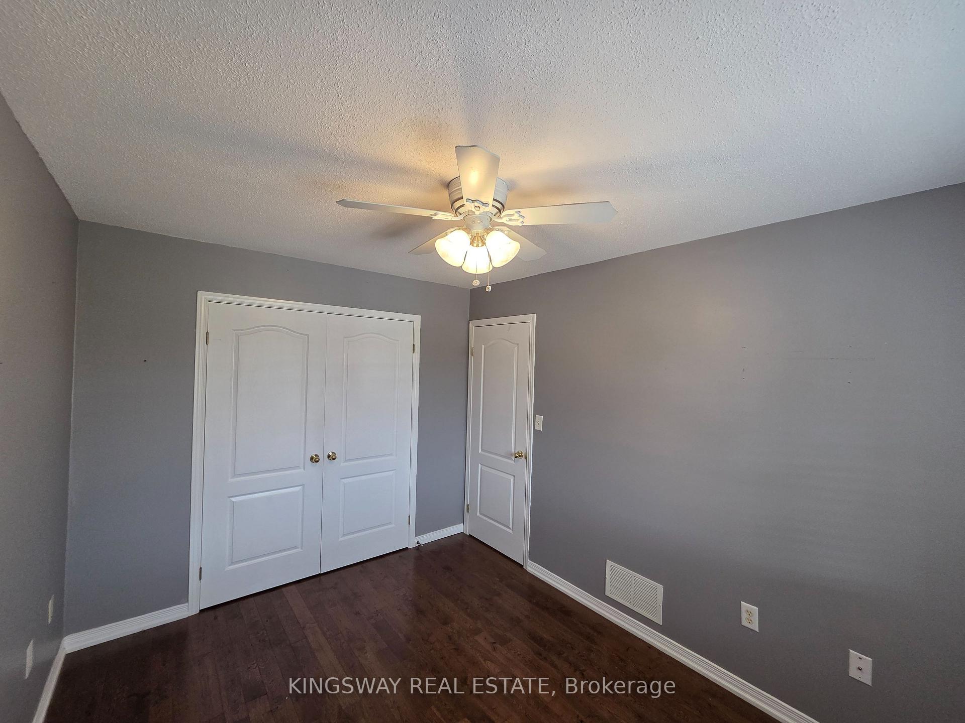 Photo 52 of 28 Tidemore Heights, Hamilton, Lakeshore — HOMEH