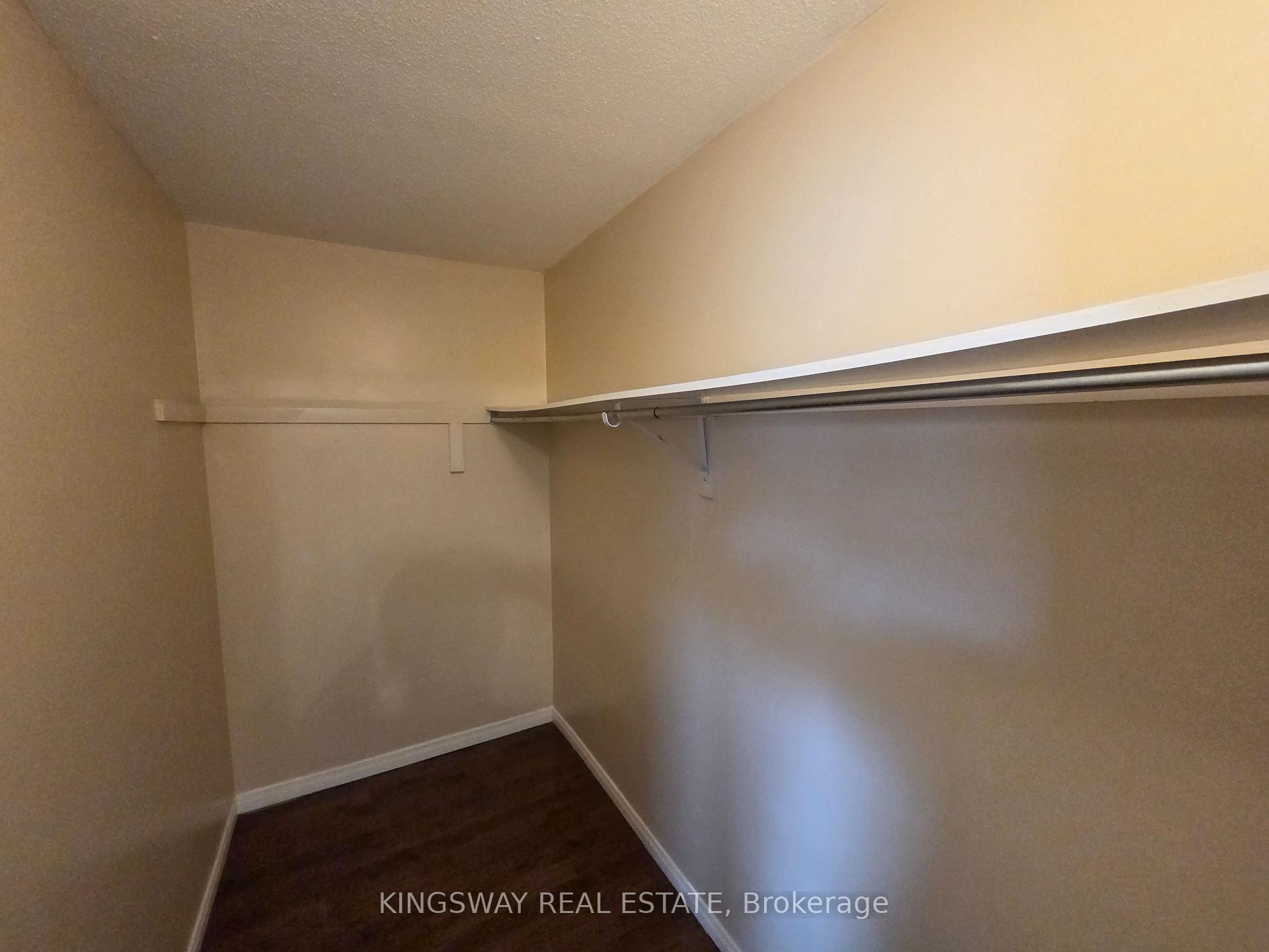 Photo 23 of 28 Tidemore Heights, Hamilton, Lakeshore — HOMEH