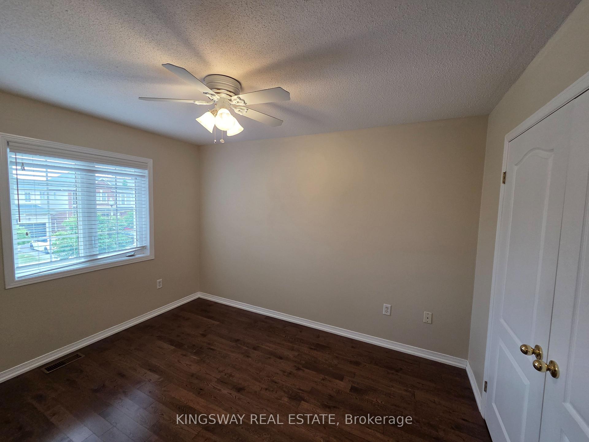 Photo 24 of 28 Tidemore Heights, Hamilton, Lakeshore — HOMEH