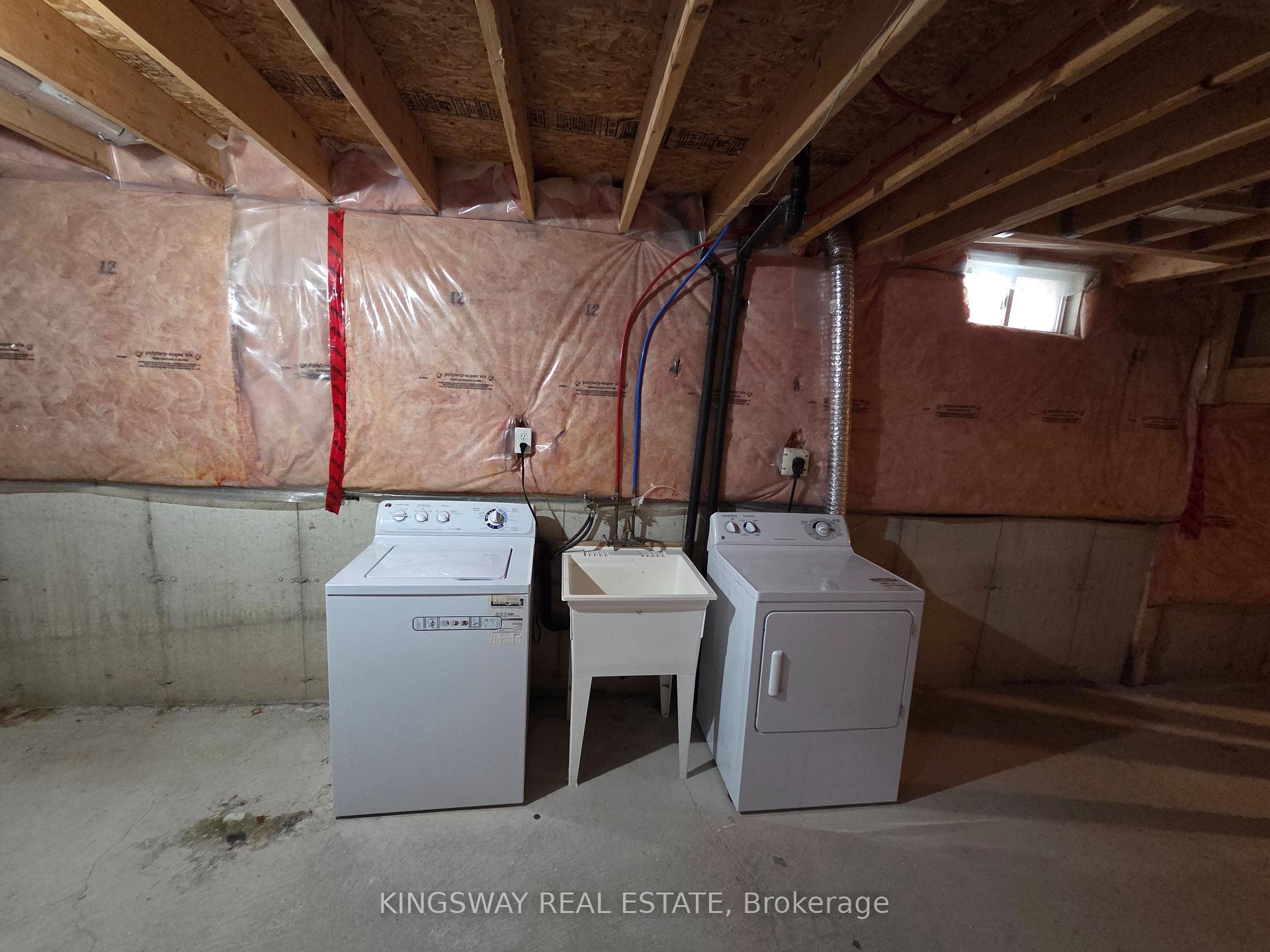 Photo 27 of 28 Tidemore Heights, Hamilton, Lakeshore — HOMEH