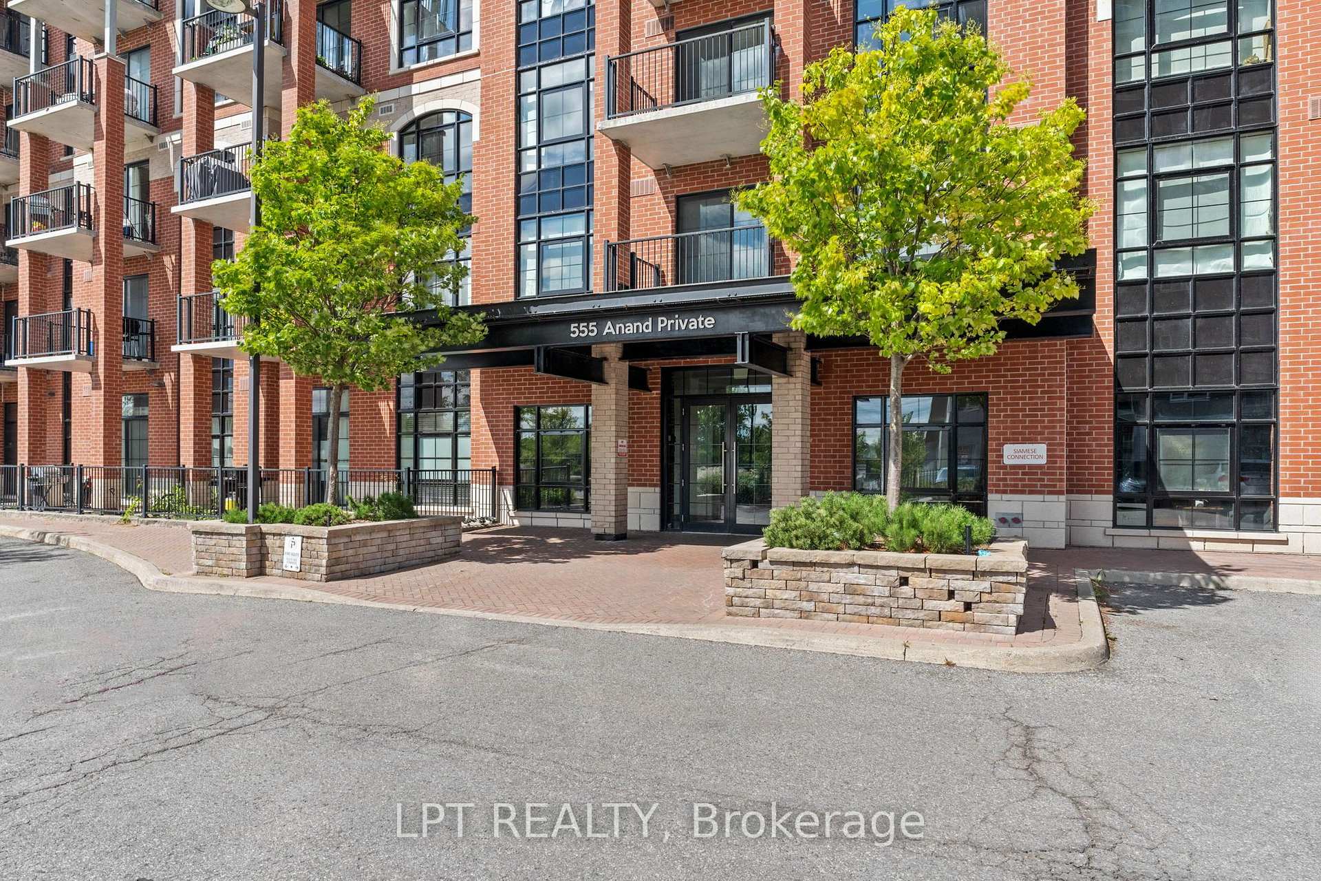 Photo 4 of Unit 707, 555 Anand Private, Ottawa, Riverside Park South — HOMEH
