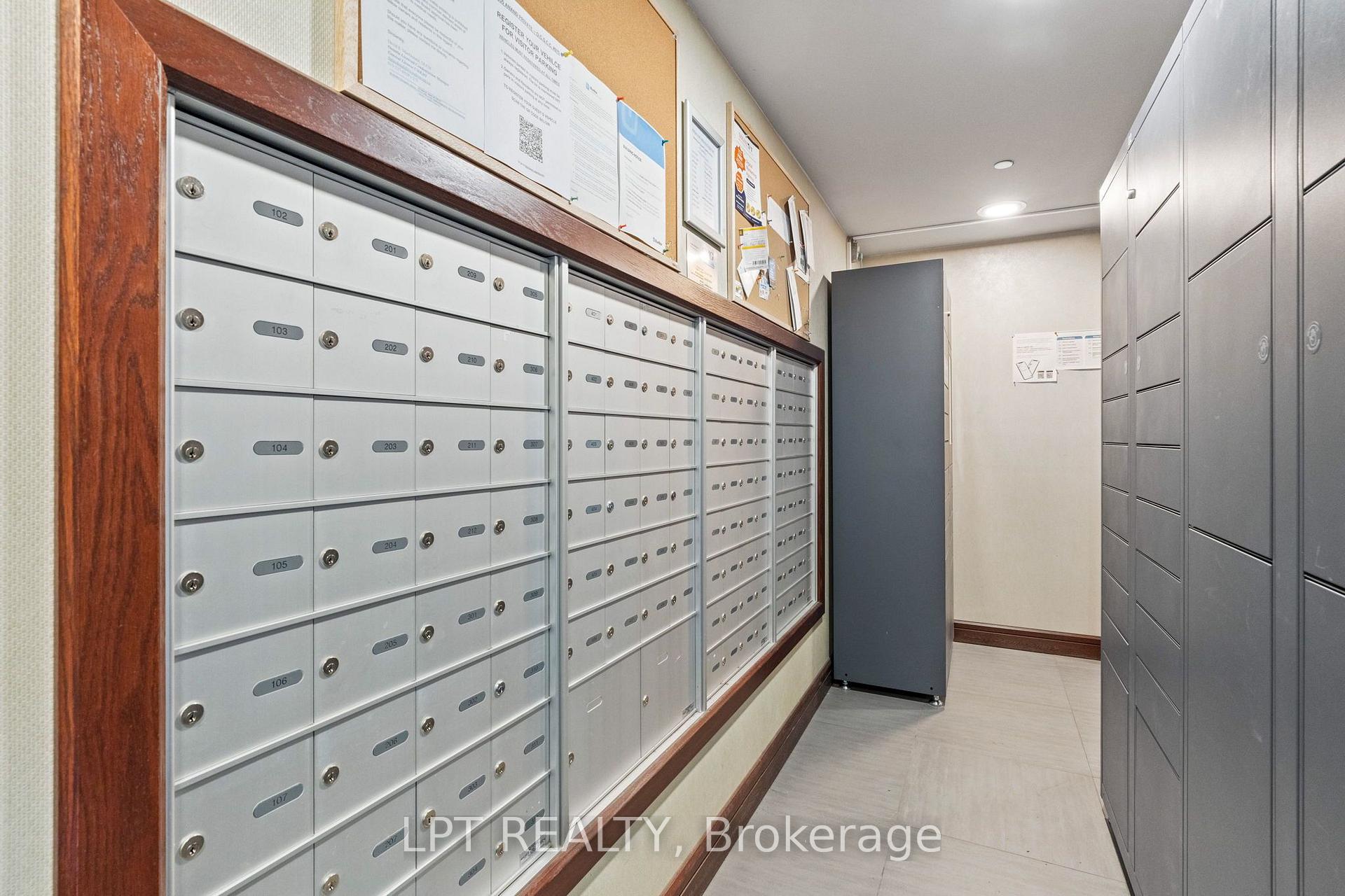 Photo 10 of Unit 707, 555 Anand Private, Ottawa, Riverside Park South — HOMEH