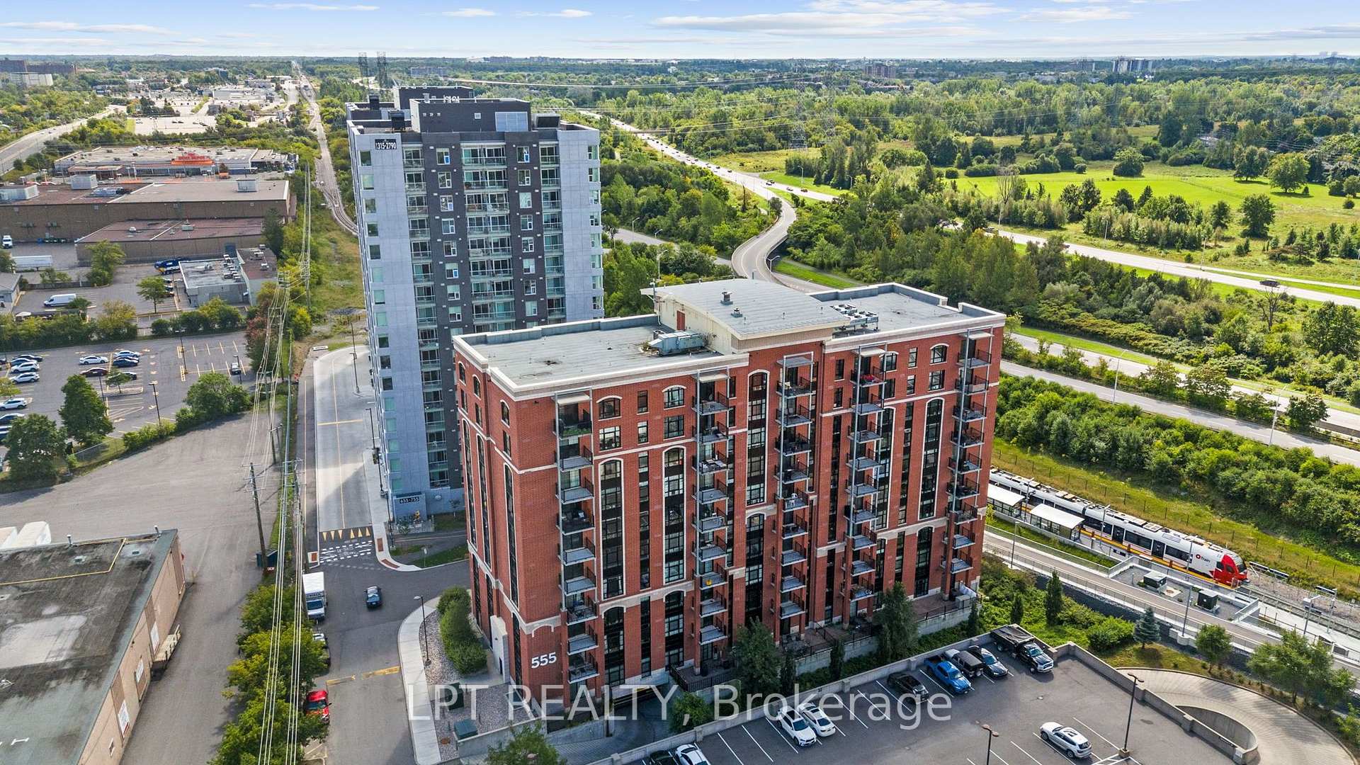 Photo 39 of Unit 707, 555 Anand Private, Ottawa, Riverside Park South — HOMEH