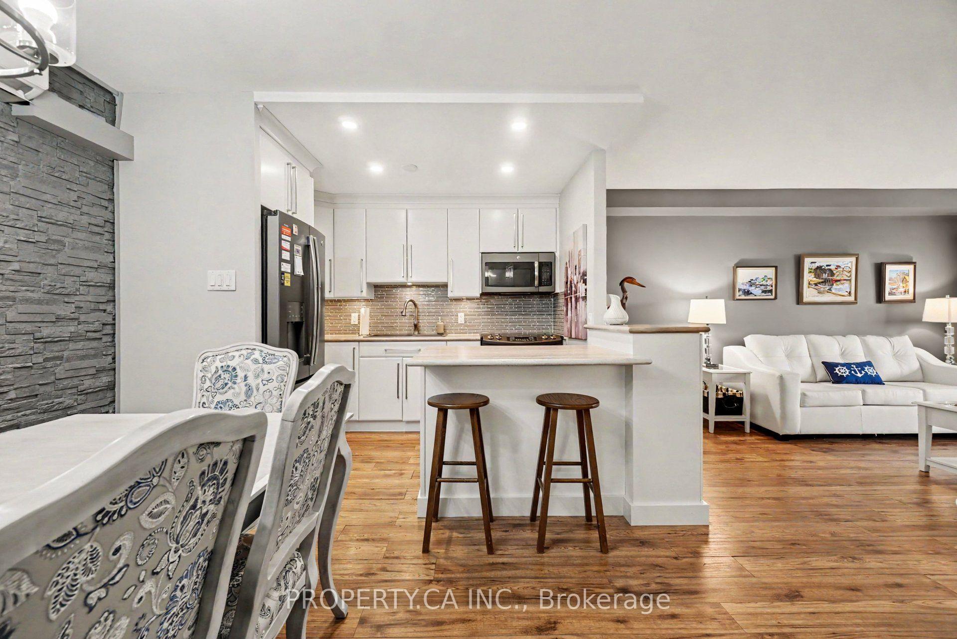 Photo 8 of Unit 805, 158A McArthur Avenue, Ottawa, Vanier — HOMEH