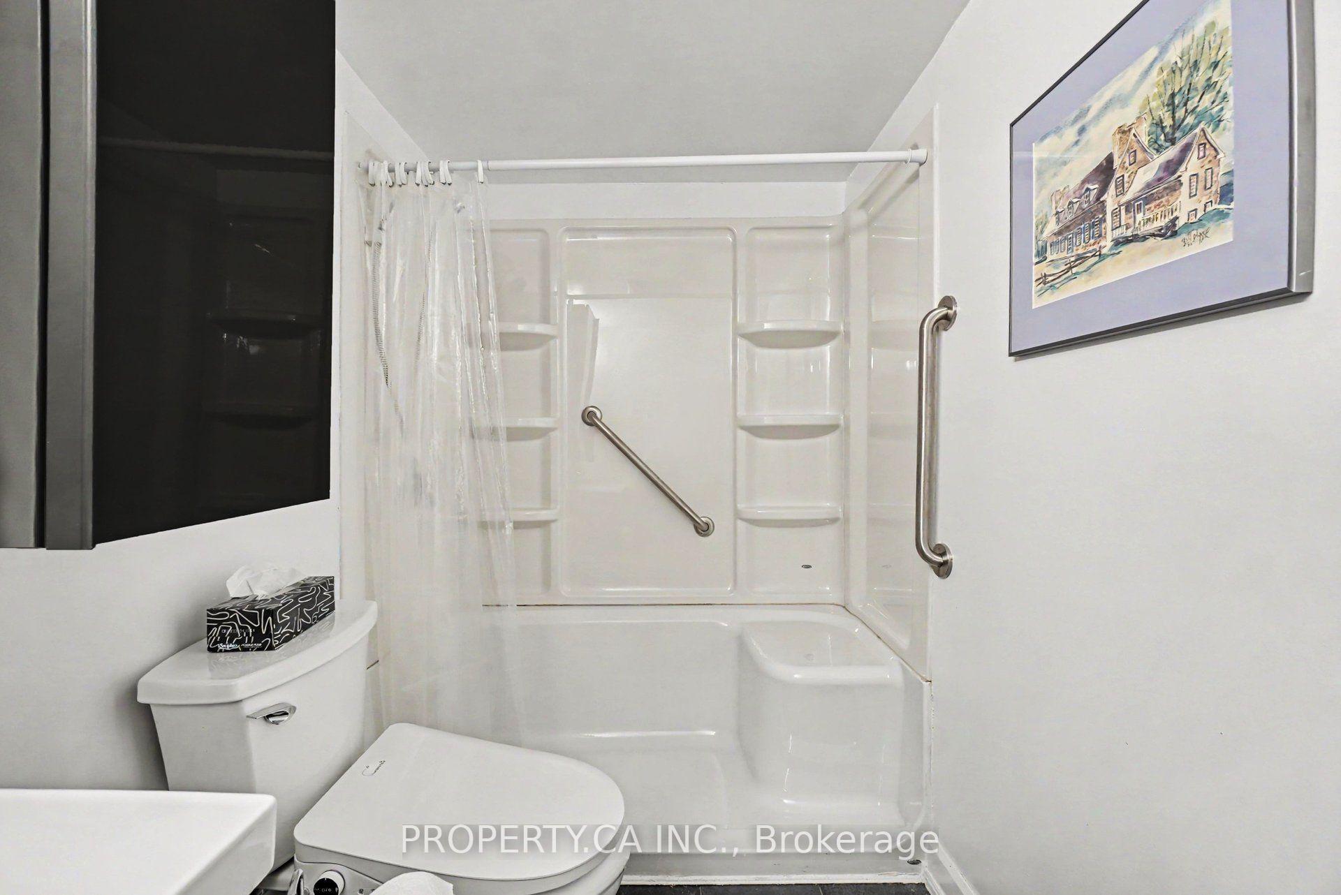 Photo 25 of Unit 805, 158A McArthur Avenue, Ottawa, Vanier — HOMEH
