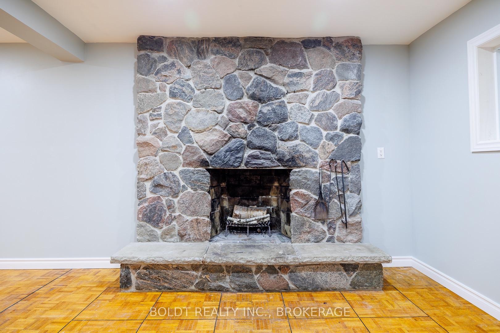 Photo 22 of 8 Pamela Drive, Thorold, Confederation Heights — HOMEH