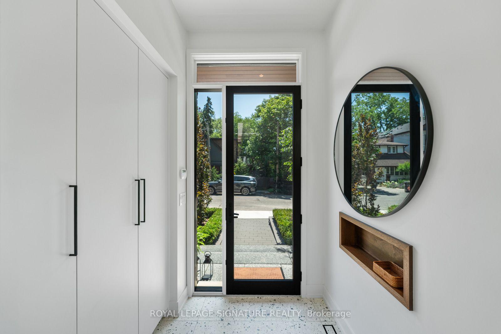 Photo 4 of 20 Duart Park Road, Toronto, The Beaches — HOMEH