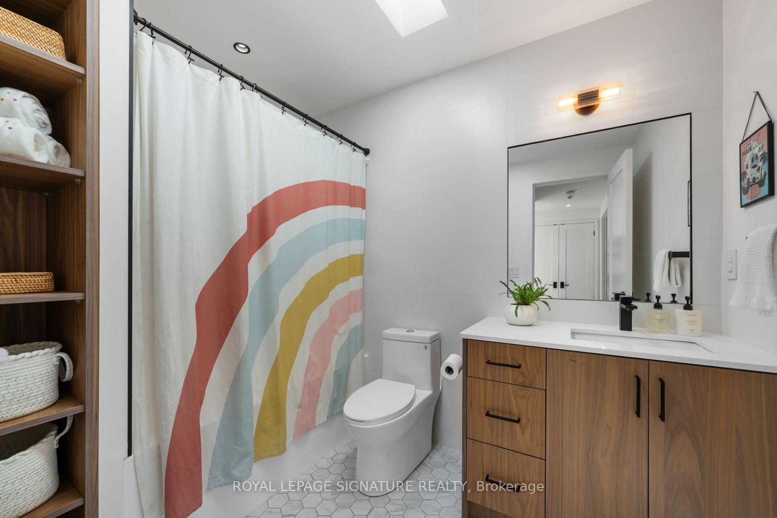 Photo 22 of 20 Duart Park Road, Toronto, The Beaches — HOMEH