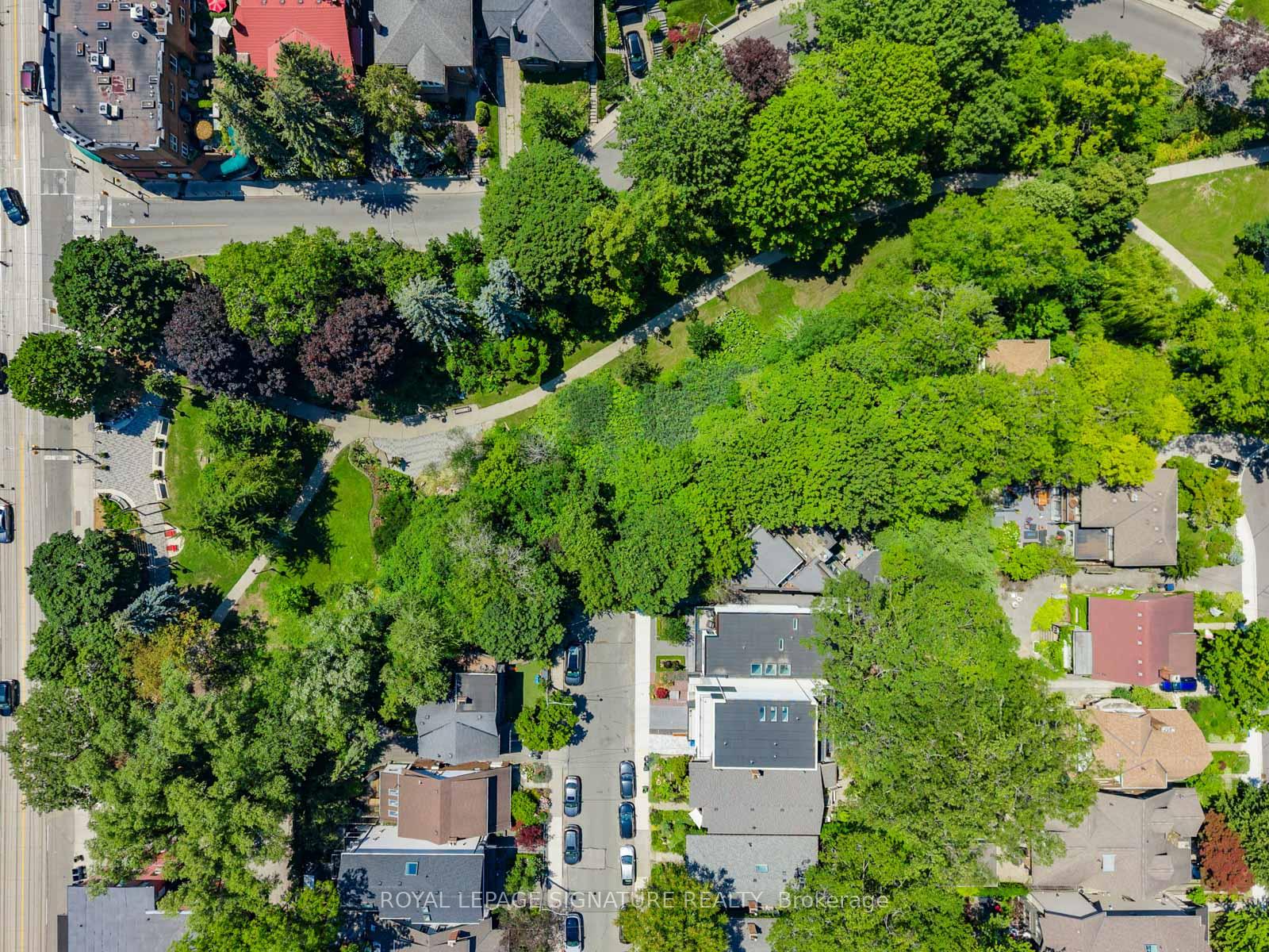 Photo 49 of 20 Duart Park Road, Toronto, The Beaches — HOMEH