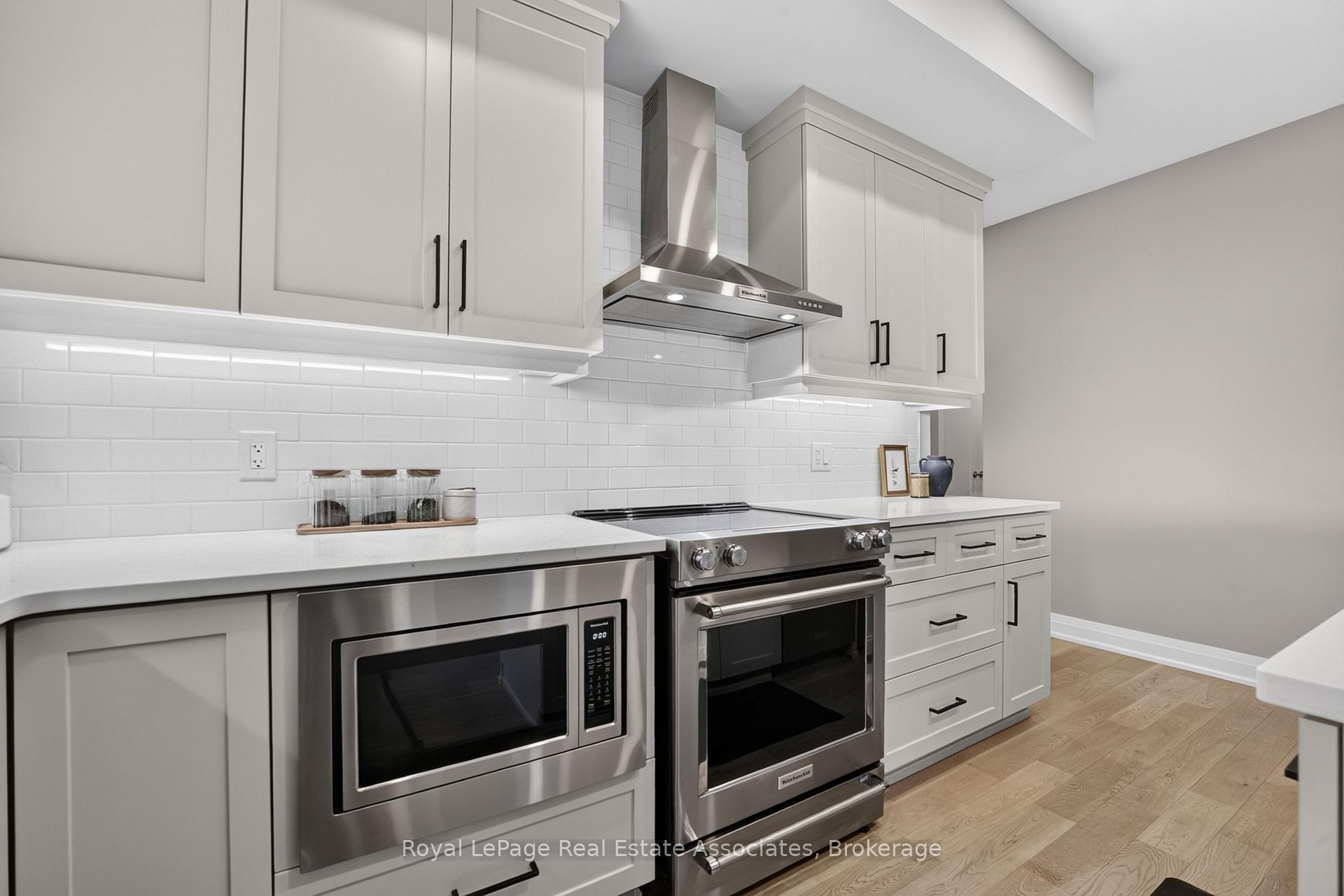 Photo 6 of Unit 612, 71 Wyndham Street S, Guelph, St. Patrick's Ward — HOMEH