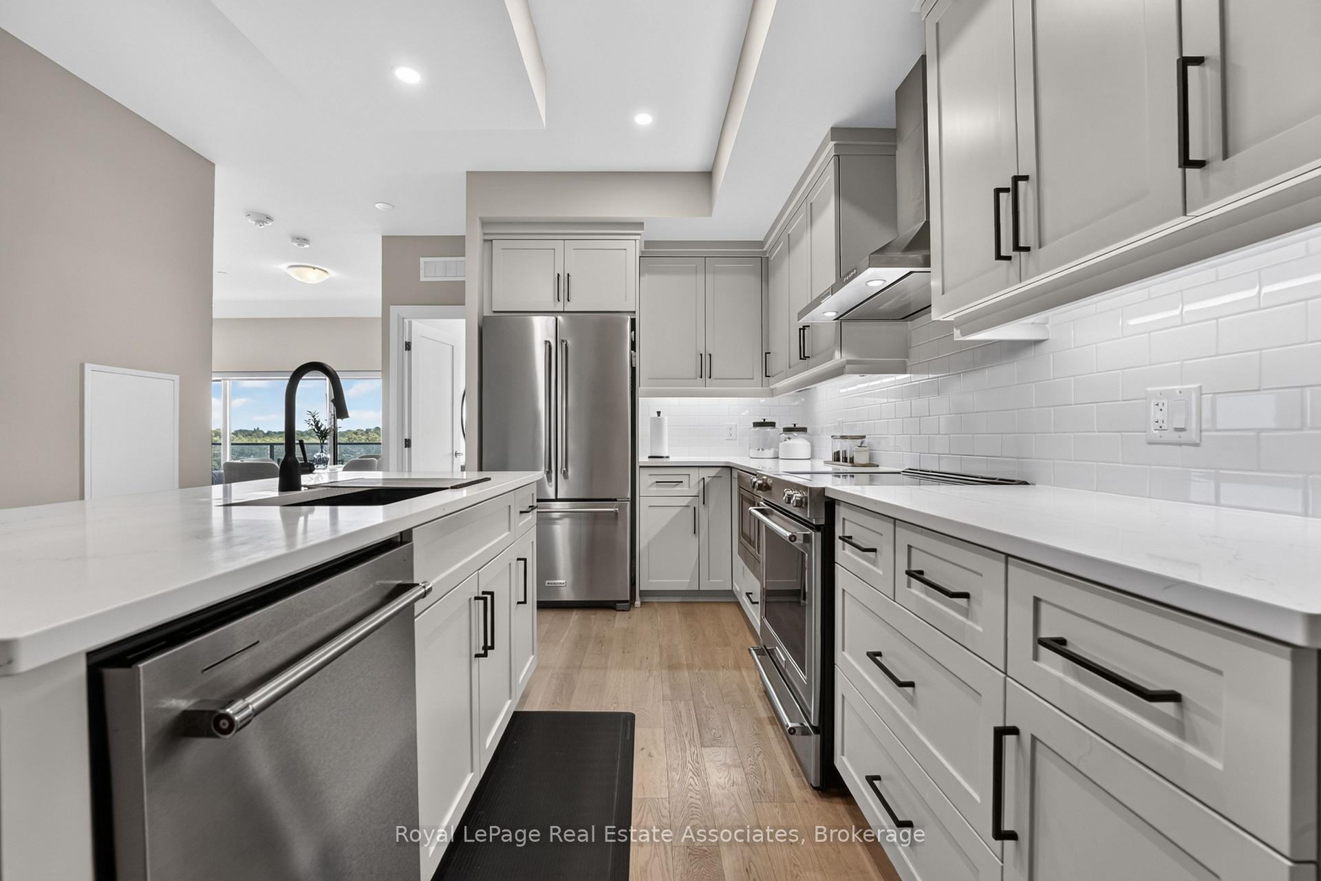 Photo 8 of Unit 612, 71 Wyndham Street S, Guelph, St. Patrick's Ward — HOMEH