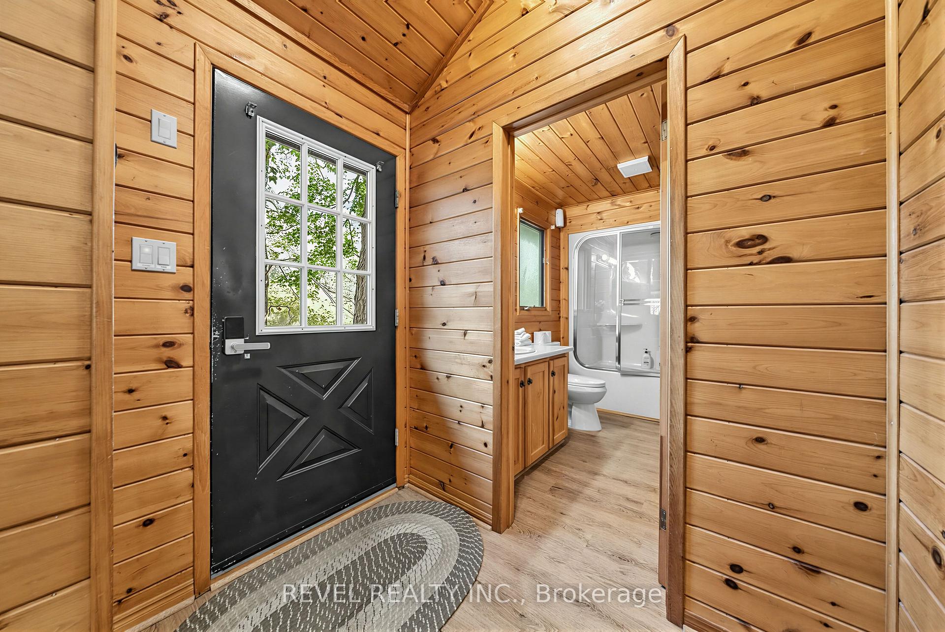 Photo 3 of 180 Lake Road, Georgian Bay, Baxter — HOMEH