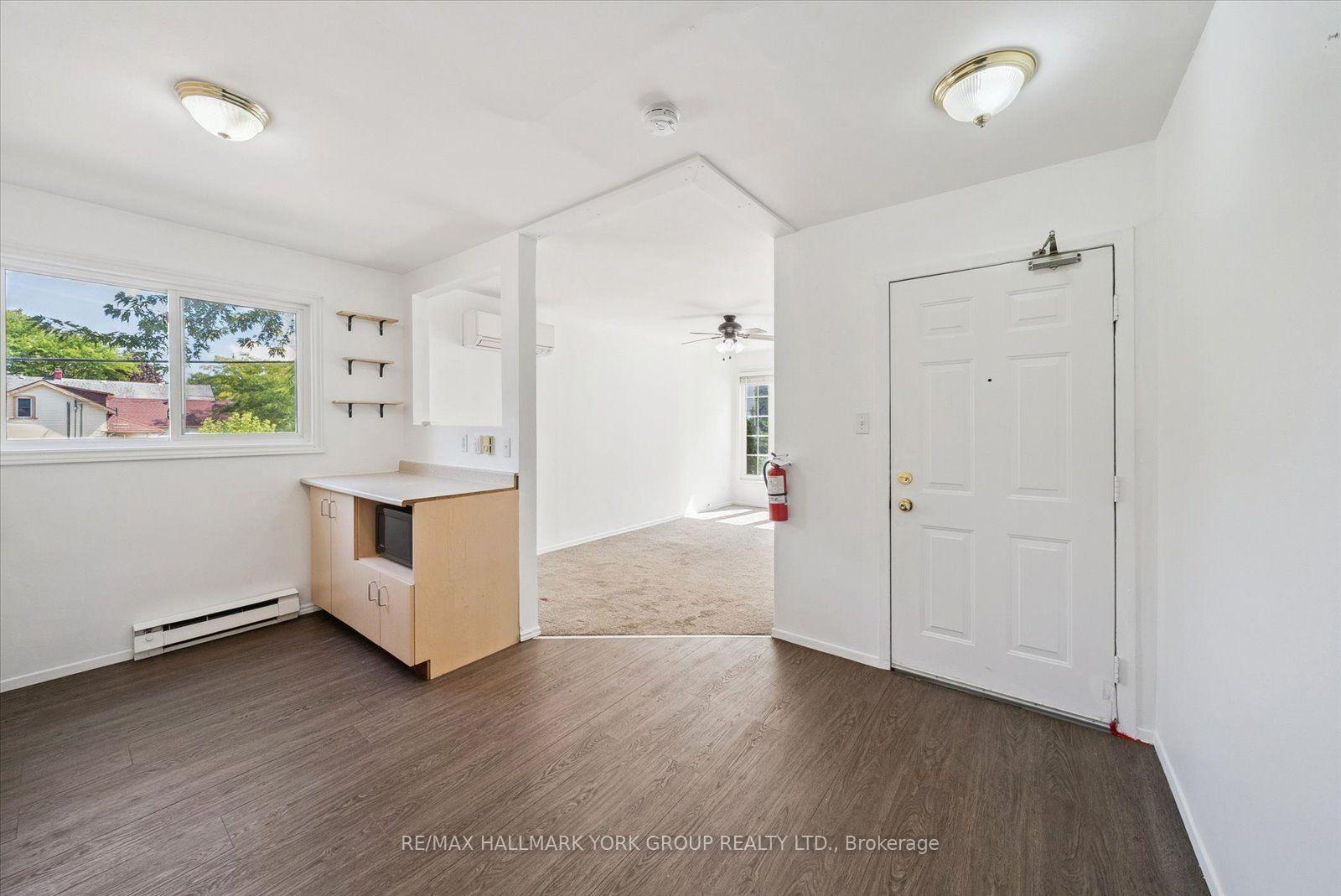Photo 10 of 948 Lake Drive E, Georgina, Sutton & Jackson's Point — HOMEH