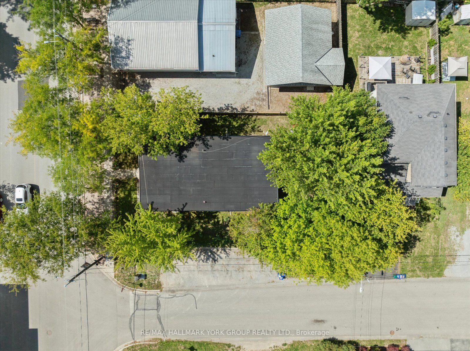 Photo 29 of 948 Lake Drive E, Georgina, Sutton & Jackson's Point — HOMEH