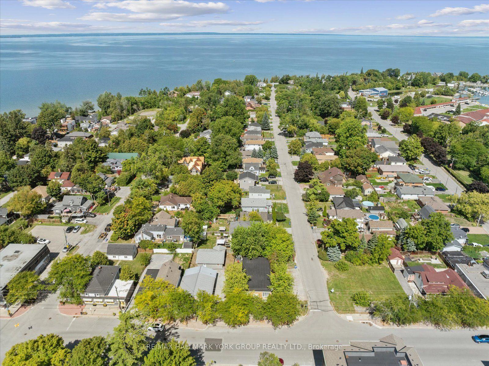 Photo 33 of 948 Lake Drive E, Georgina, Sutton & Jackson's Point — HOMEH