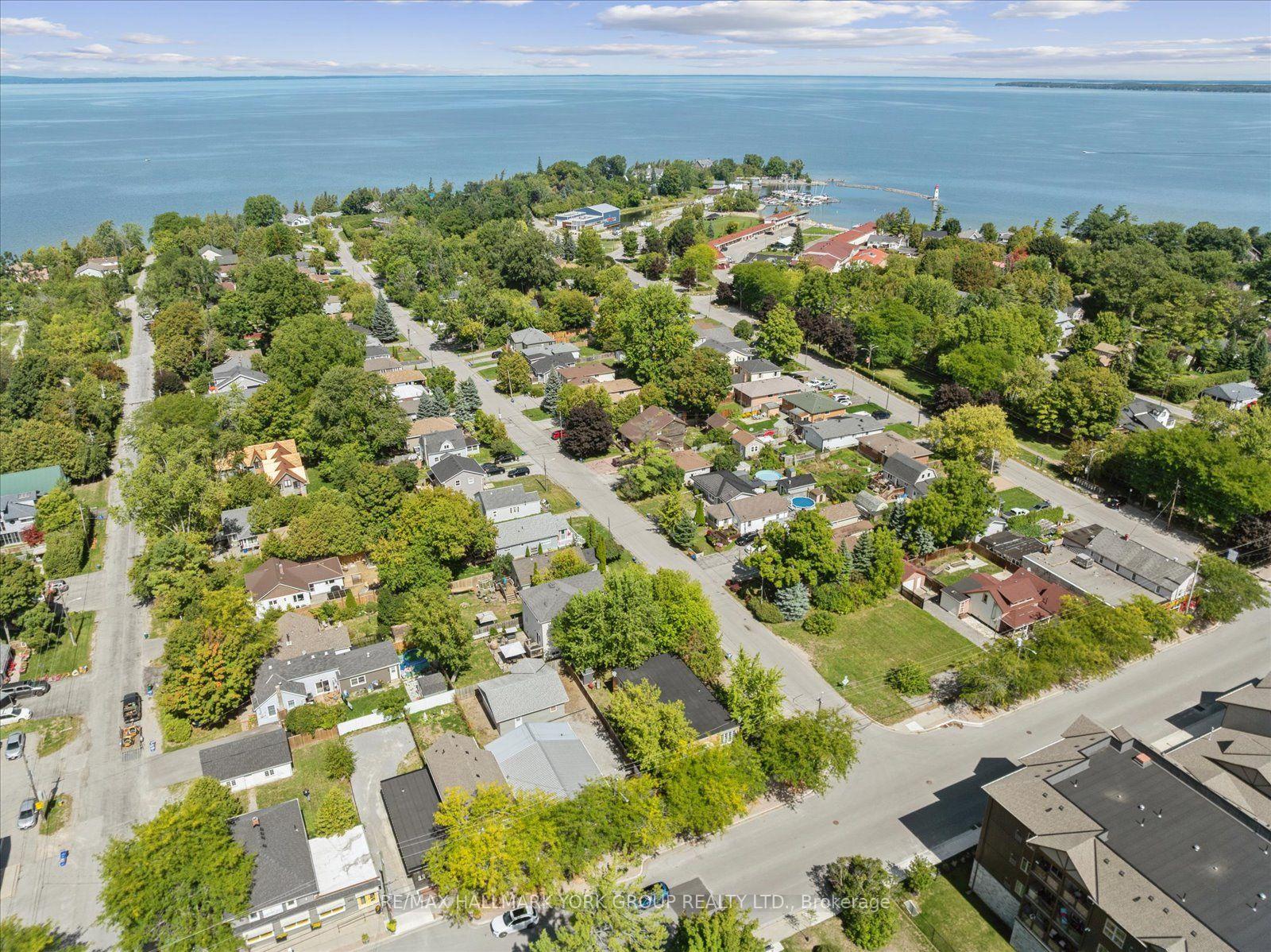 Photo 34 of 948 Lake Drive E, Georgina, Sutton & Jackson's Point — HOMEH