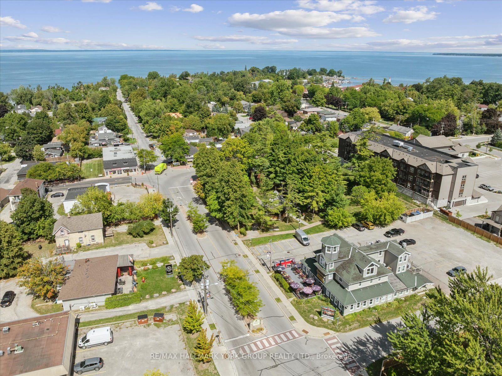 Photo 38 of 948 Lake Drive E, Georgina, Sutton & Jackson's Point — HOMEH