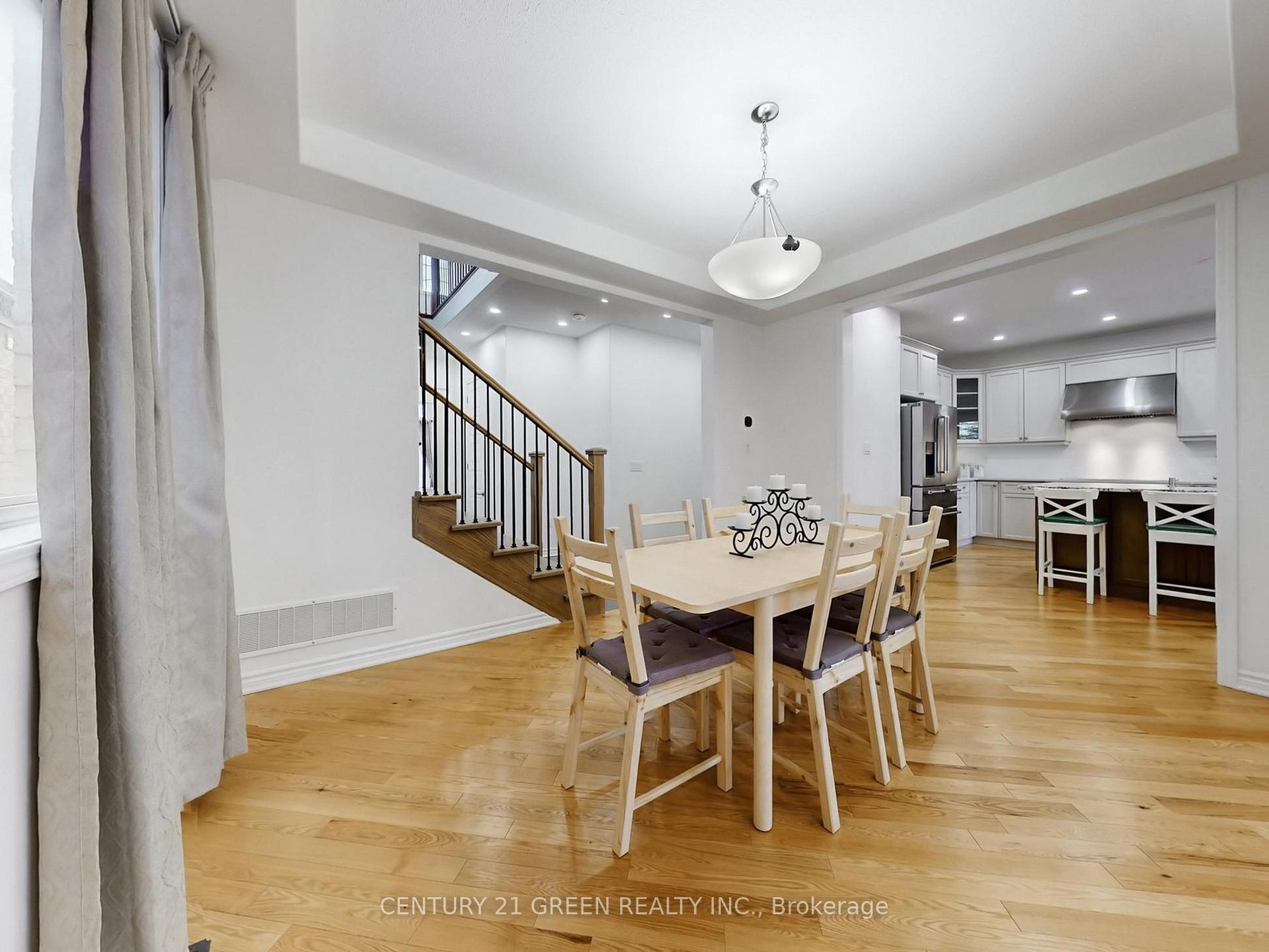 Photo 9 of 1229 Sweetfern Crescent, Milton, Cobban — HOMEH