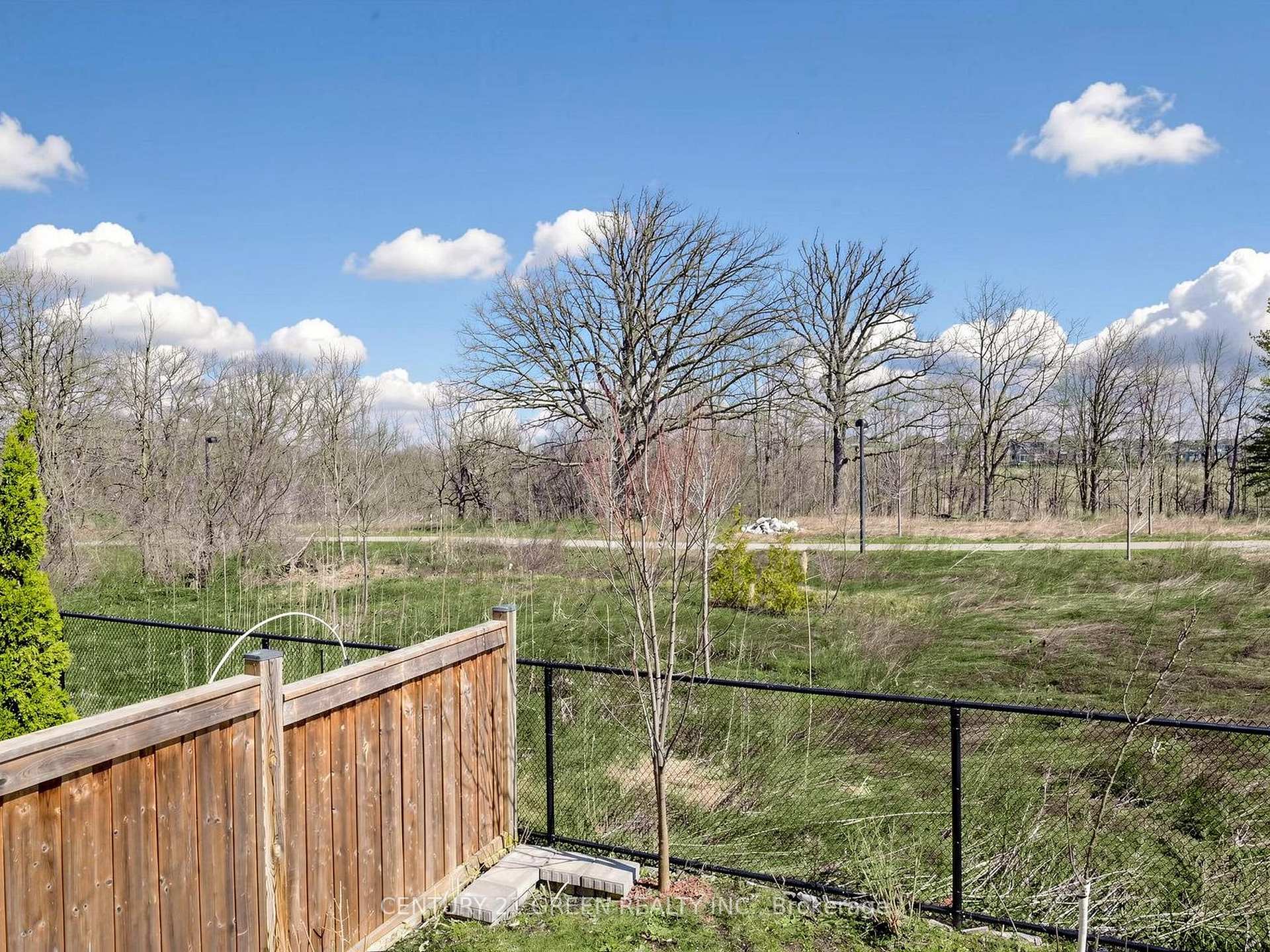 Photo 45 of 1229 Sweetfern Crescent, Milton, Cobban — HOMEH