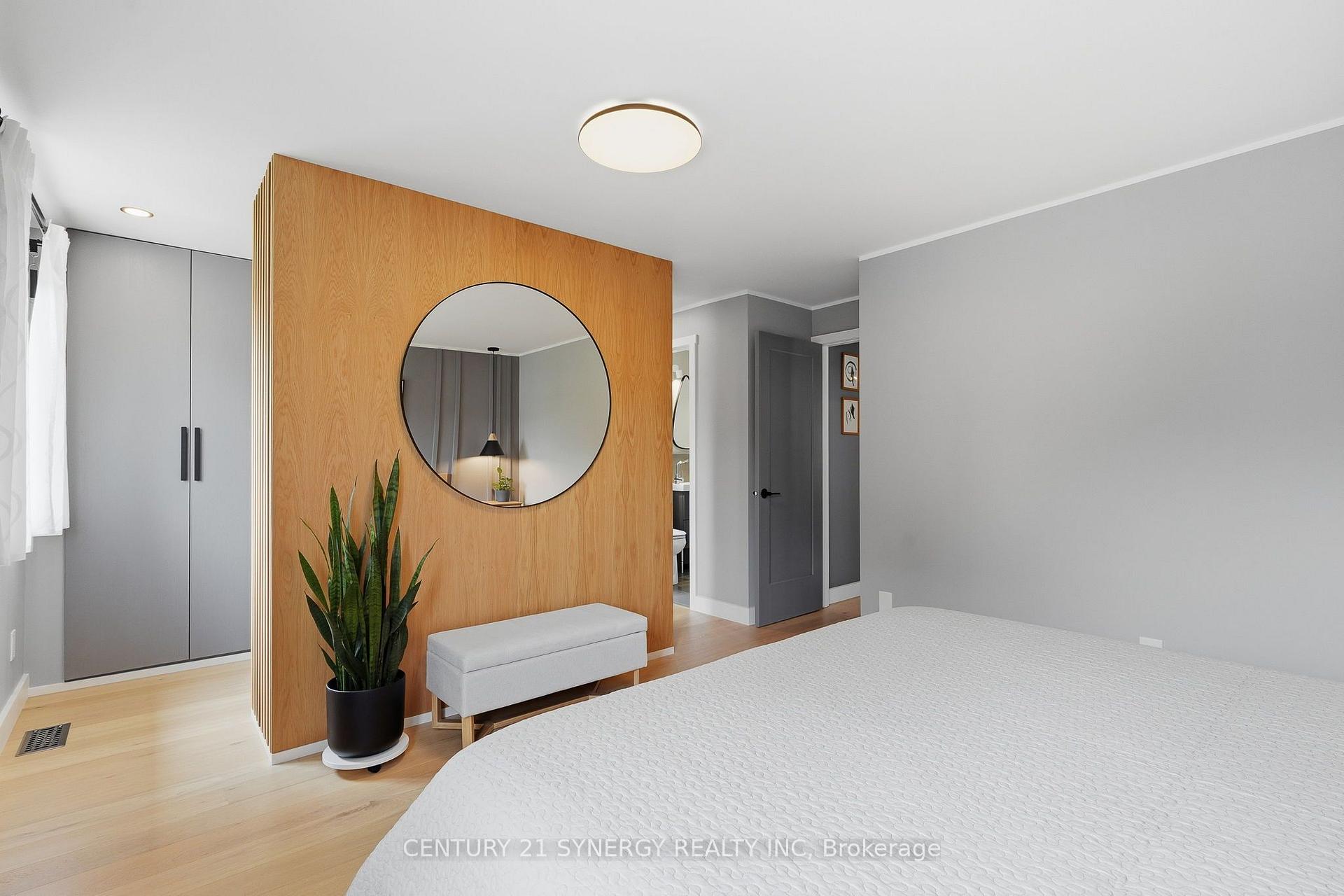Photo 20 of 6058 Forestglen Crescent, Ottawa, Chapel Hill — HOMEH