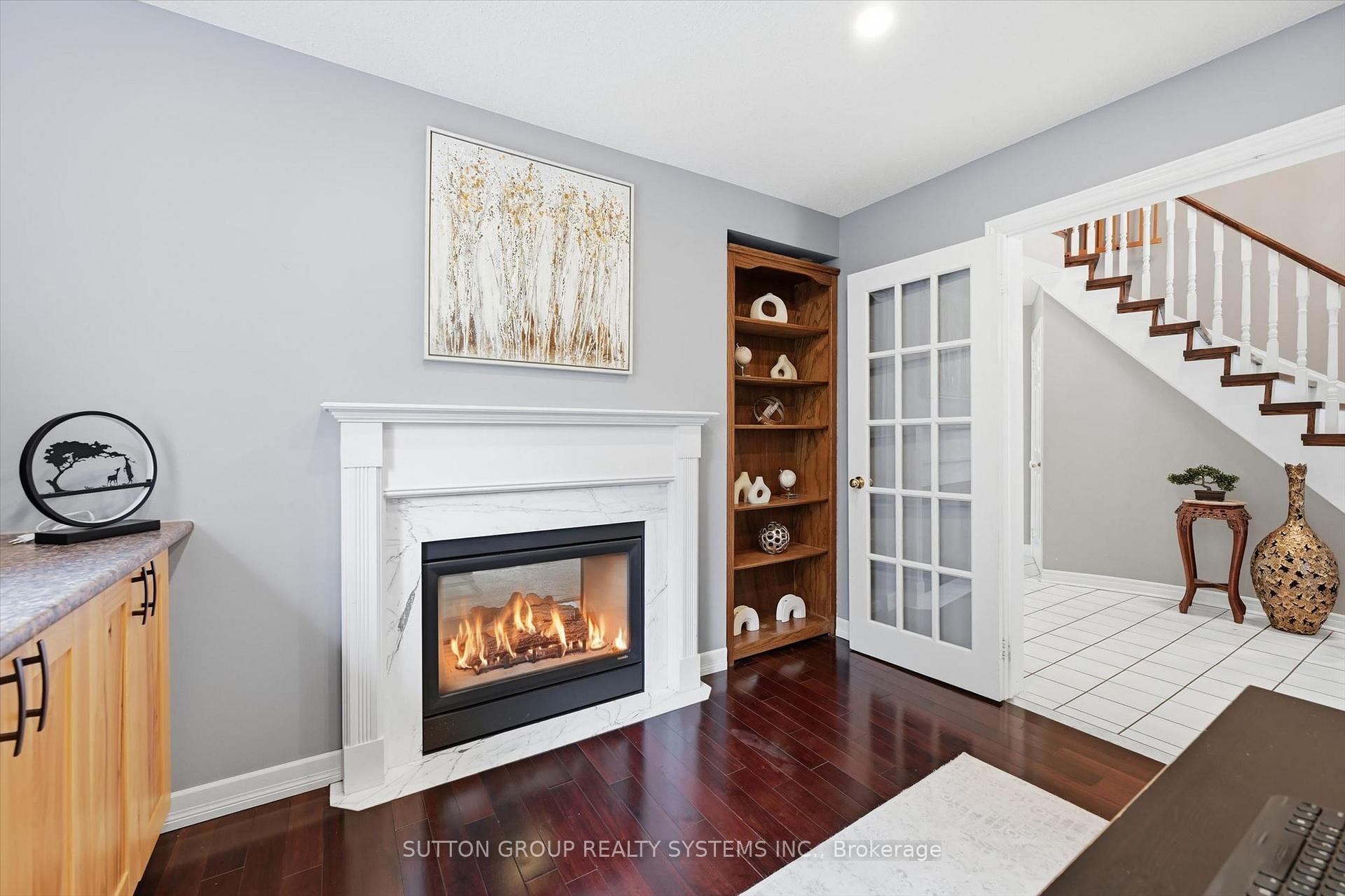Photo 17 of 7 Arnhem Court, Hamilton, Waterdown — HOMEH