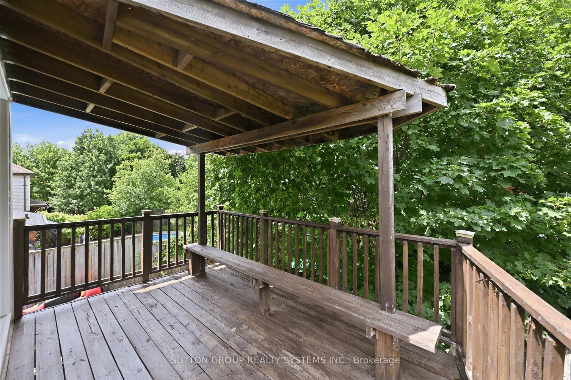 Photo 25 of 7 Arnhem Court, Hamilton, Waterdown — HOMEH