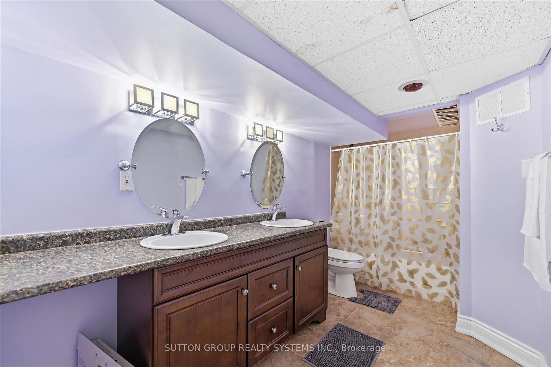 Photo 39 of 7 Arnhem Court, Hamilton, Waterdown — HOMEH