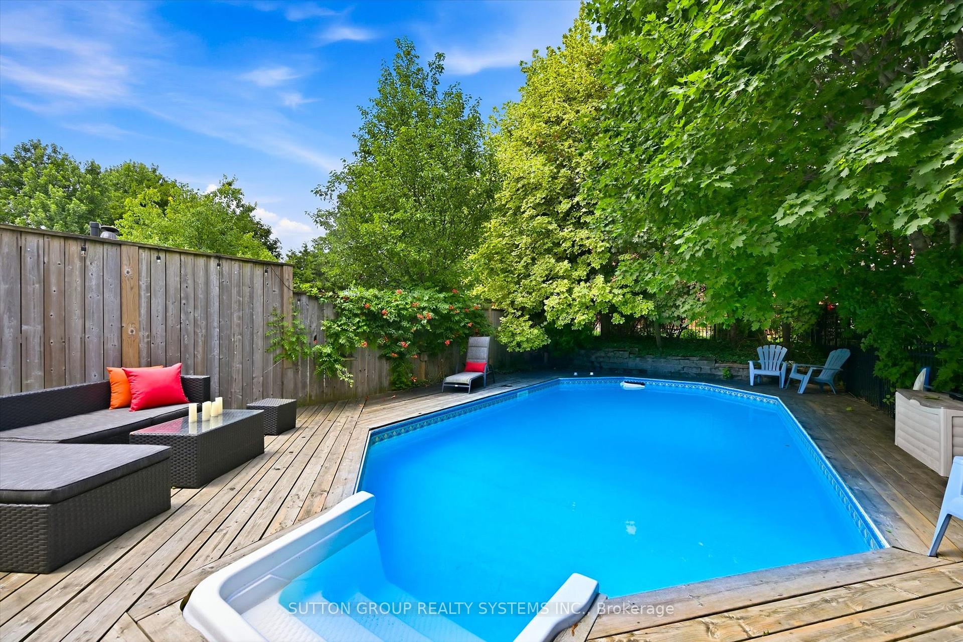 Photo 42 of 7 Arnhem Court, Hamilton, Waterdown — HOMEH