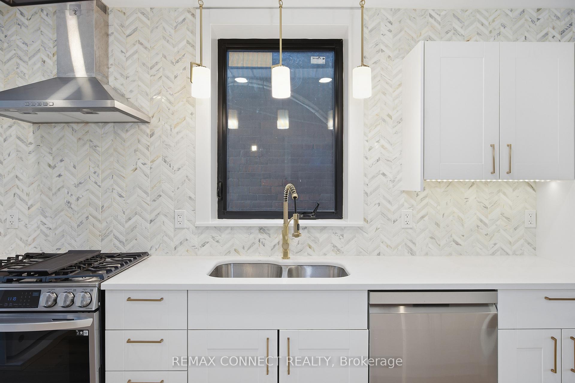 Photo 22 of 16 Rosemount Avenue, Toronto, Wychwood — HOMEH