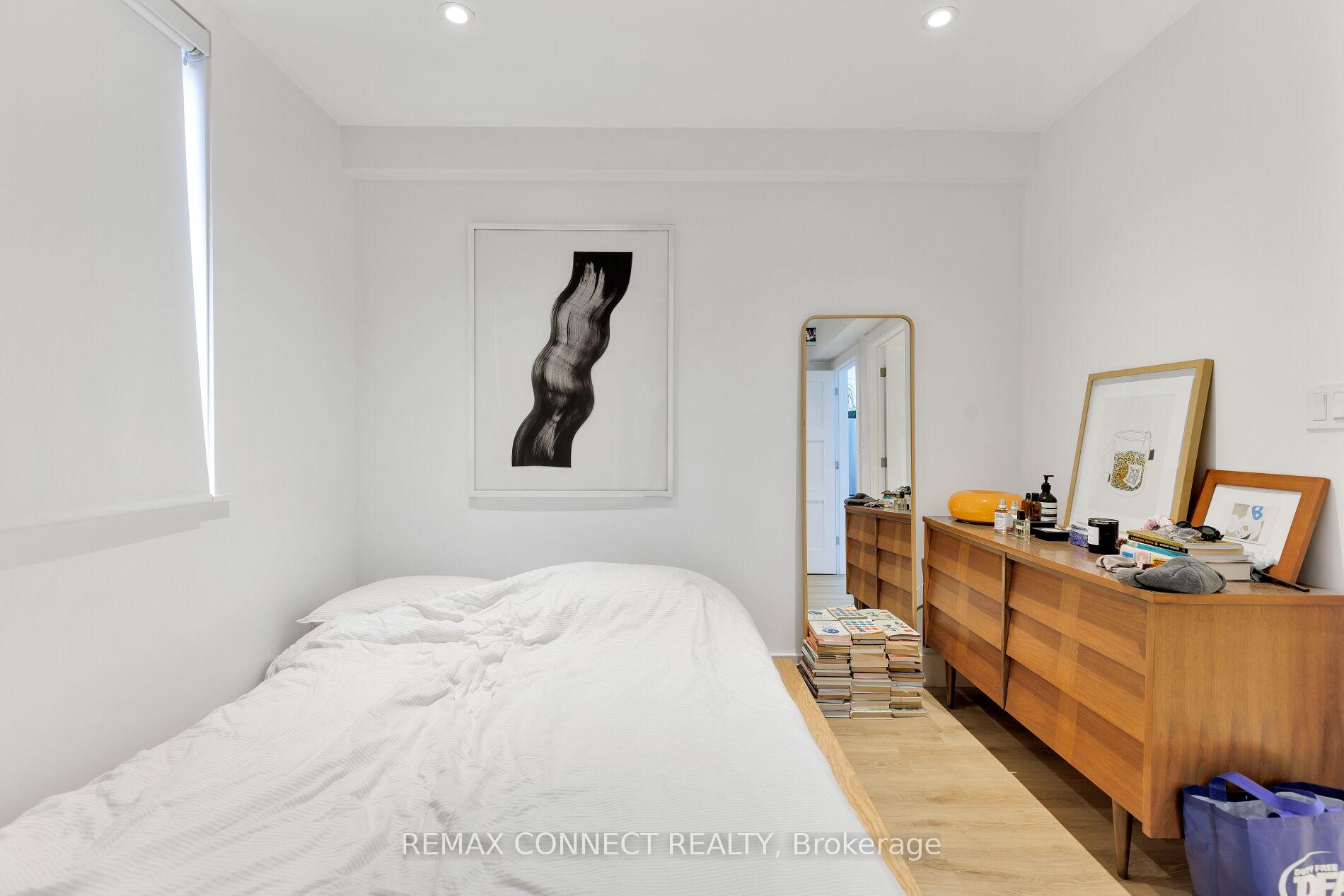 Photo 38 of 16 Rosemount Avenue, Toronto, Wychwood — HOMEH