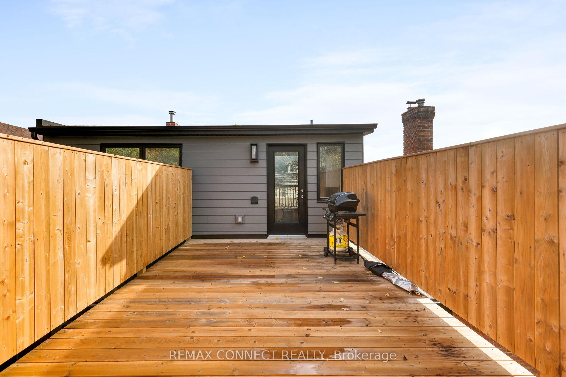 Photo 42 of 16 Rosemount Avenue, Toronto, Wychwood — HOMEH