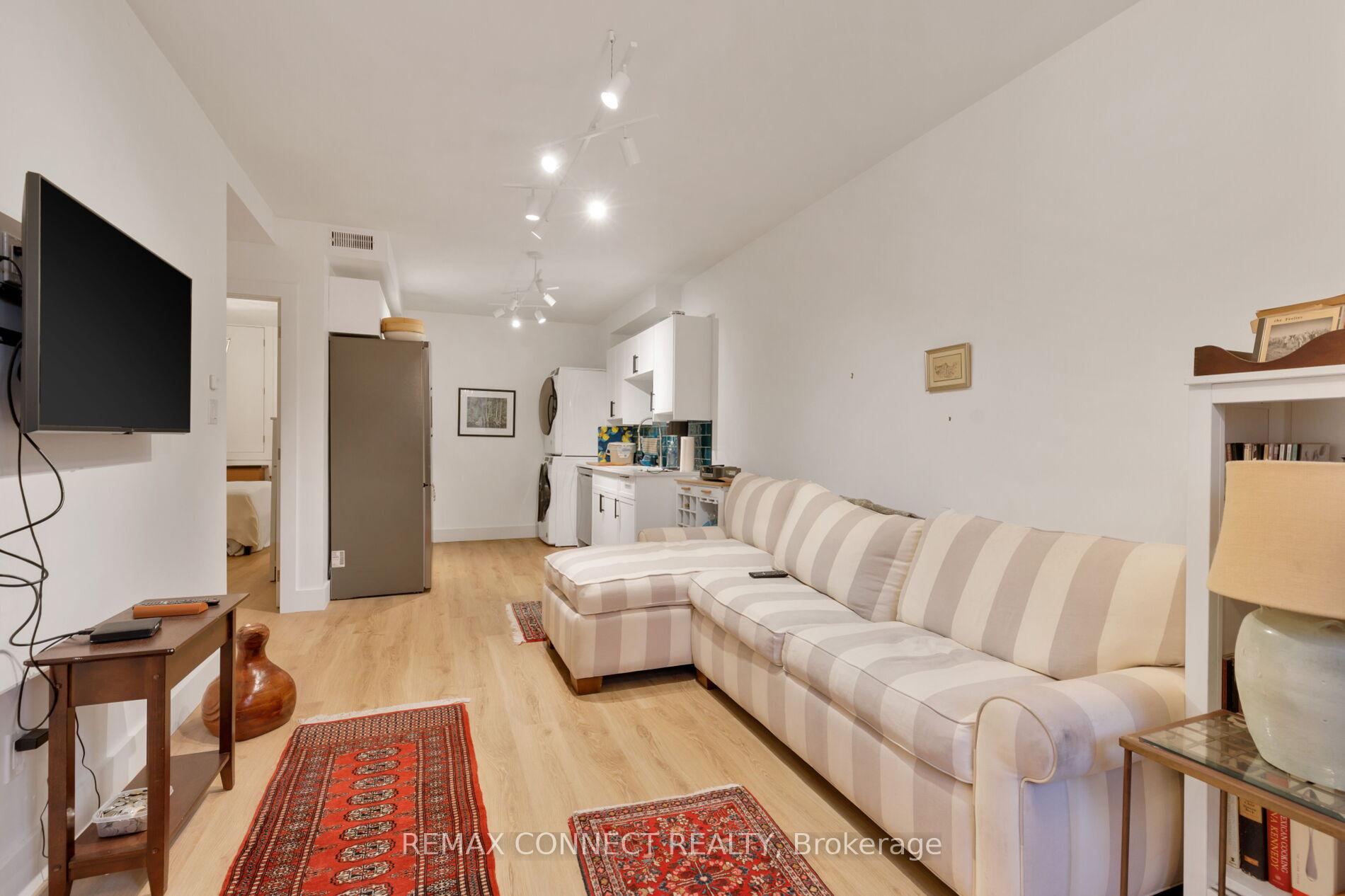 Photo 43 of 16 Rosemount Avenue, Toronto, Wychwood — HOMEH