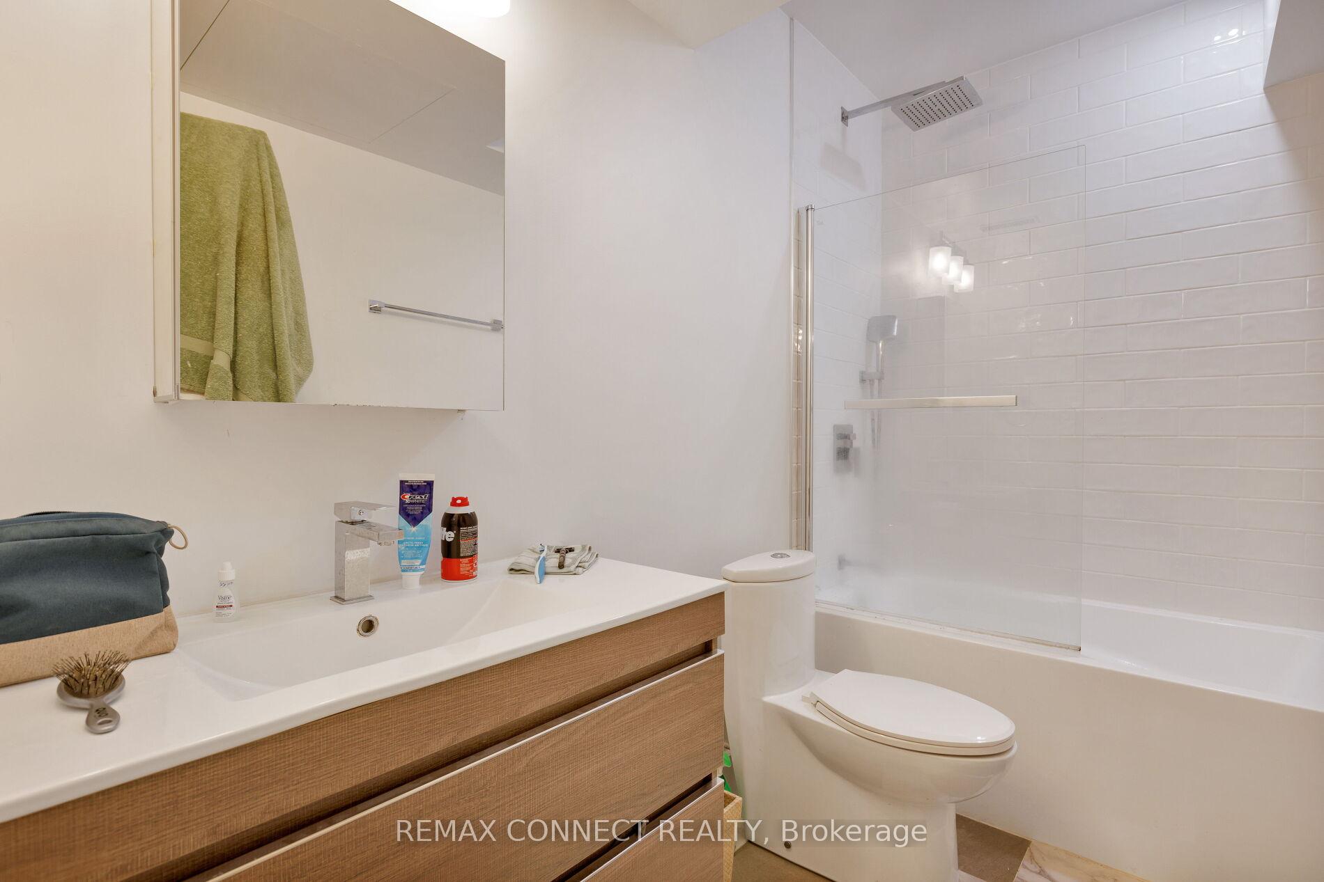 Photo 47 of 16 Rosemount Avenue, Toronto, Wychwood — HOMEH