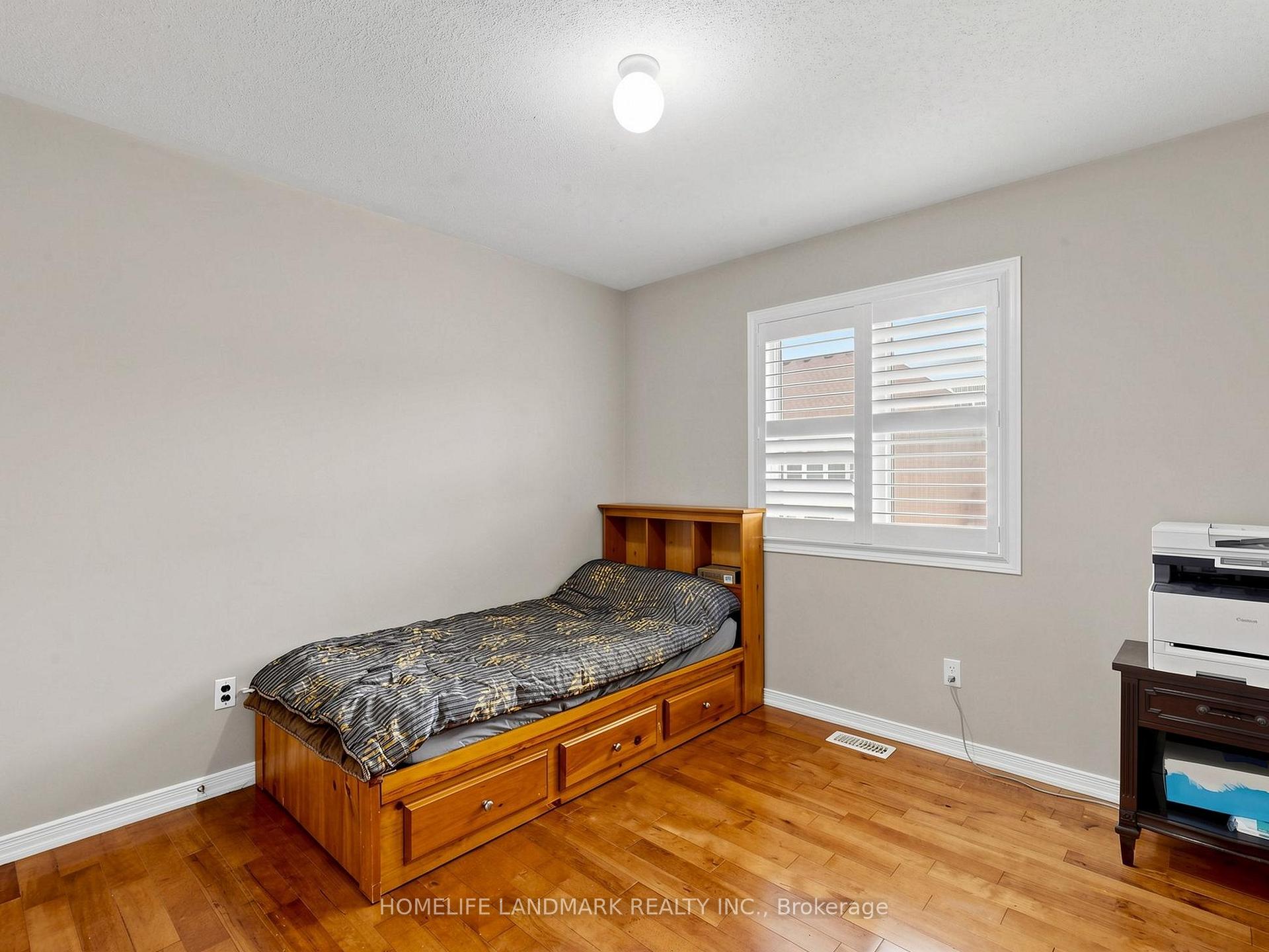 Photo 29 of 19 Citronella Lane, Brampton, Sandringham-Wellington — HOMEH