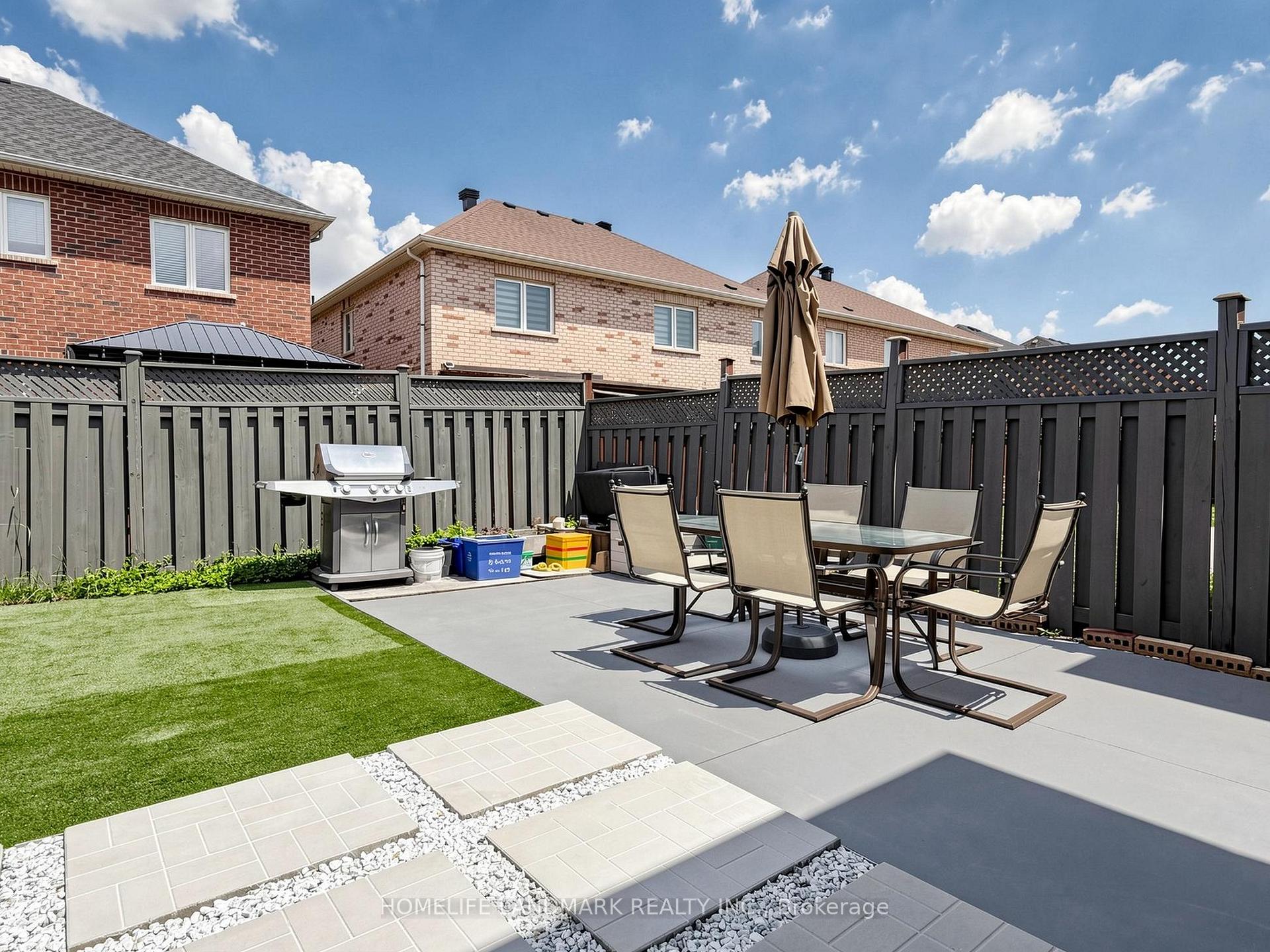 Photo 40 of 19 Citronella Lane, Brampton, Sandringham-Wellington — HOMEH