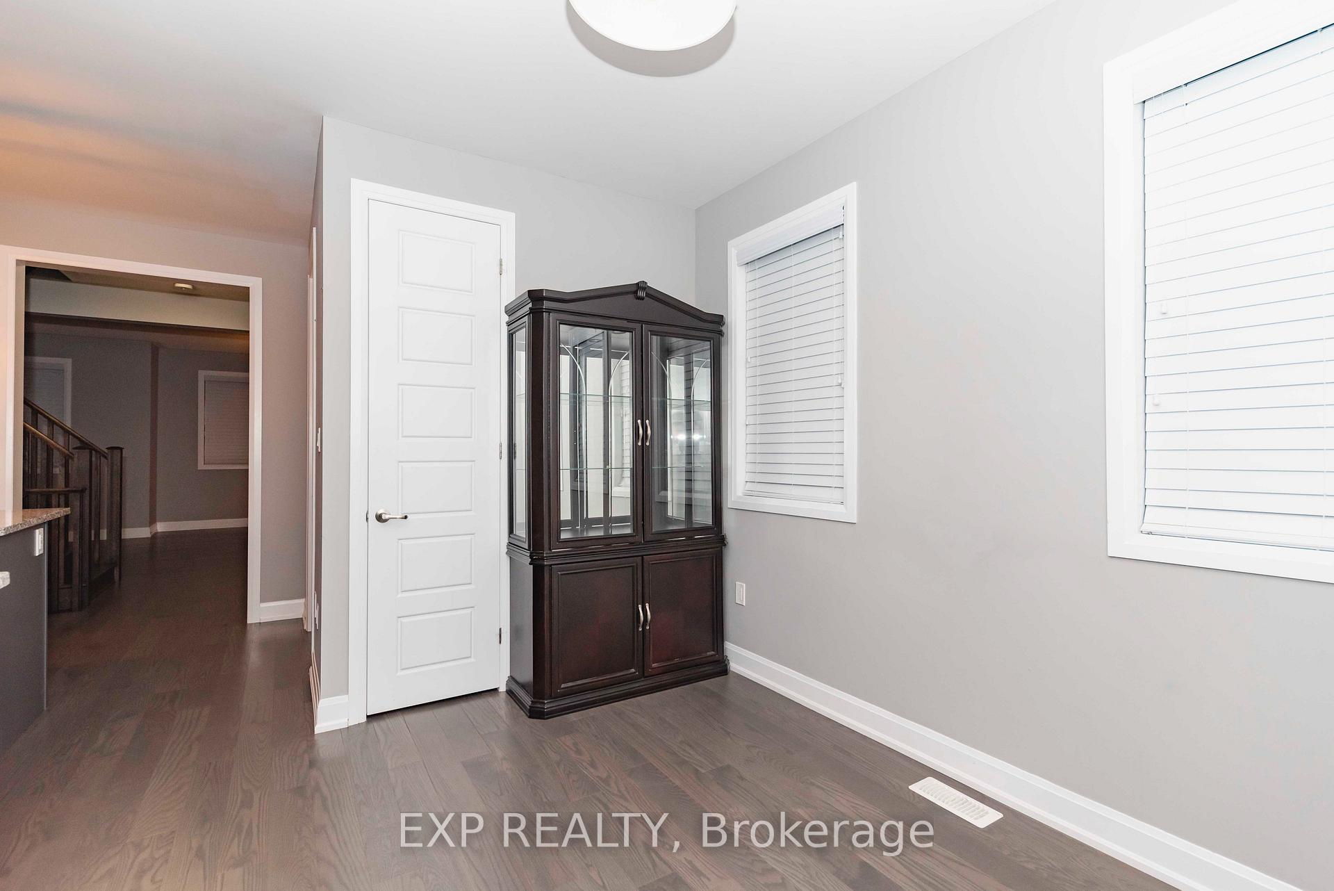 Photo 16 of 3266 Charles Fay Passage, Oakville, Glenorchy — HOMEH