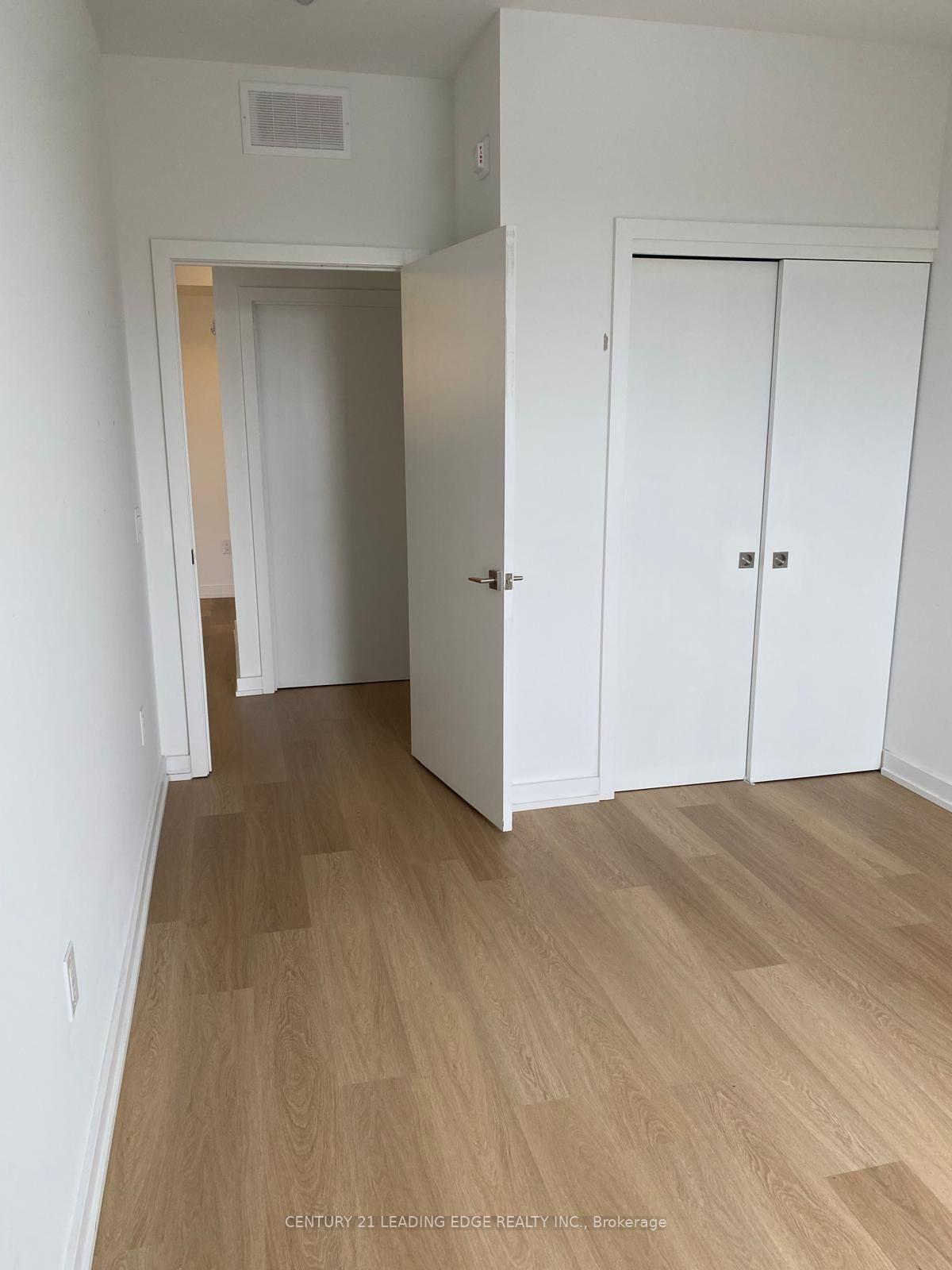 Photo 4 of Unit 220, 430 Essa Road, Barrie, Holly — HOMEH
