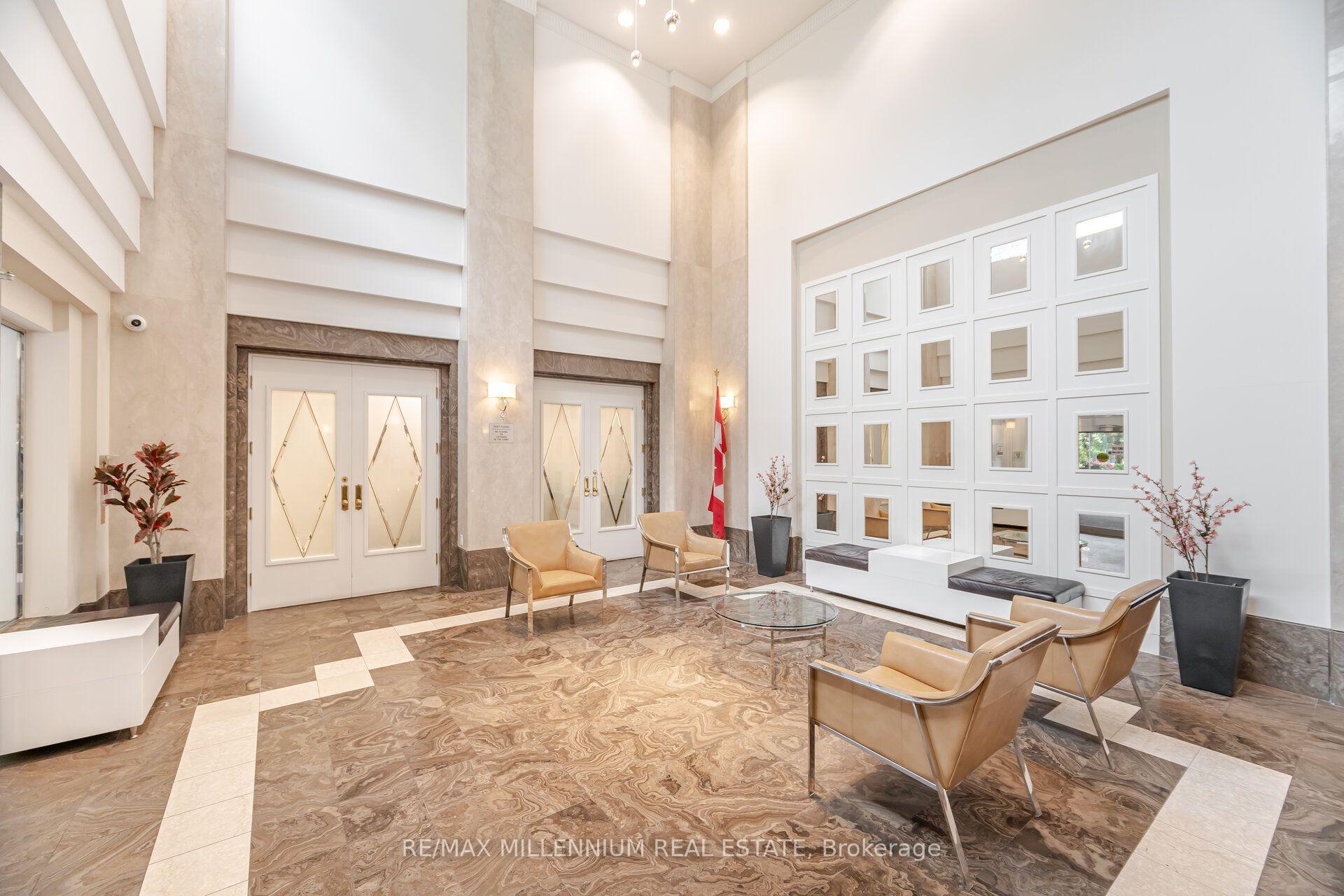 Photo 3 of Unit 1532, 68 Corporate Drive, Scarborough, Woburn — HOMEH