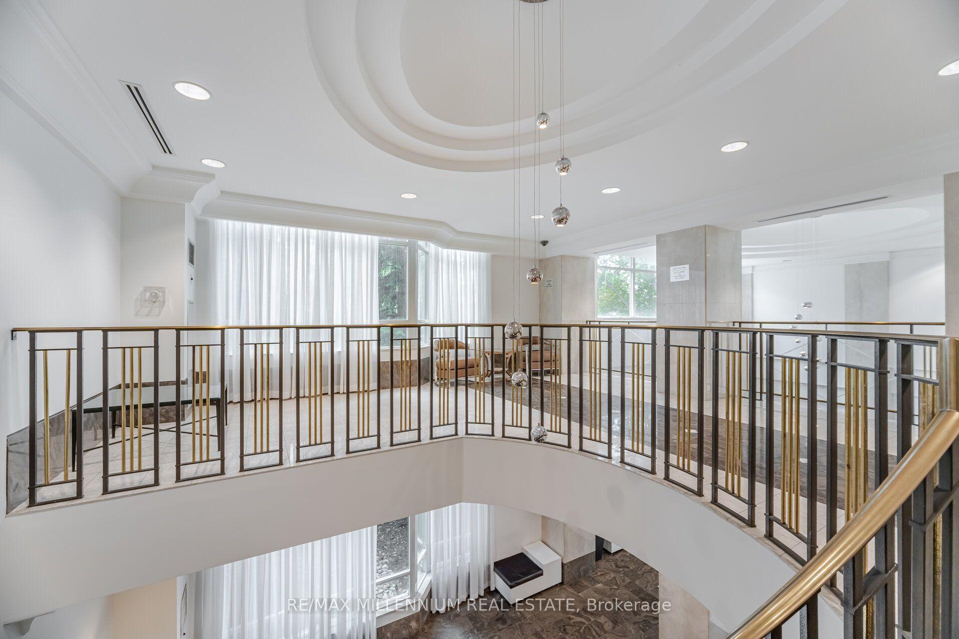 Photo 5 of Unit 1532, 68 Corporate Drive, Scarborough, Woburn — HOMEH