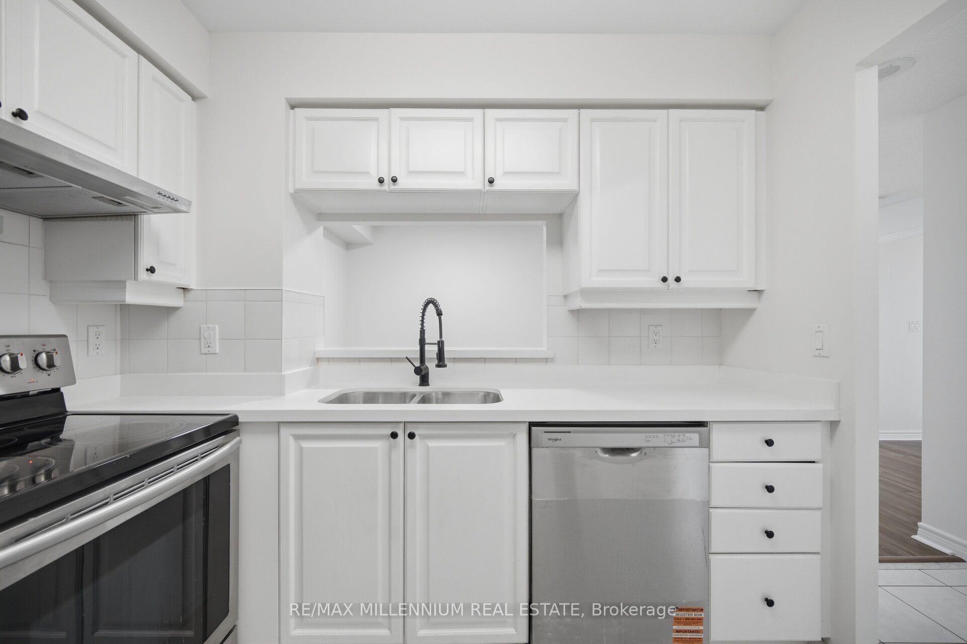 Photo 10 of Unit 1532, 68 Corporate Drive, Scarborough, Woburn — HOMEH